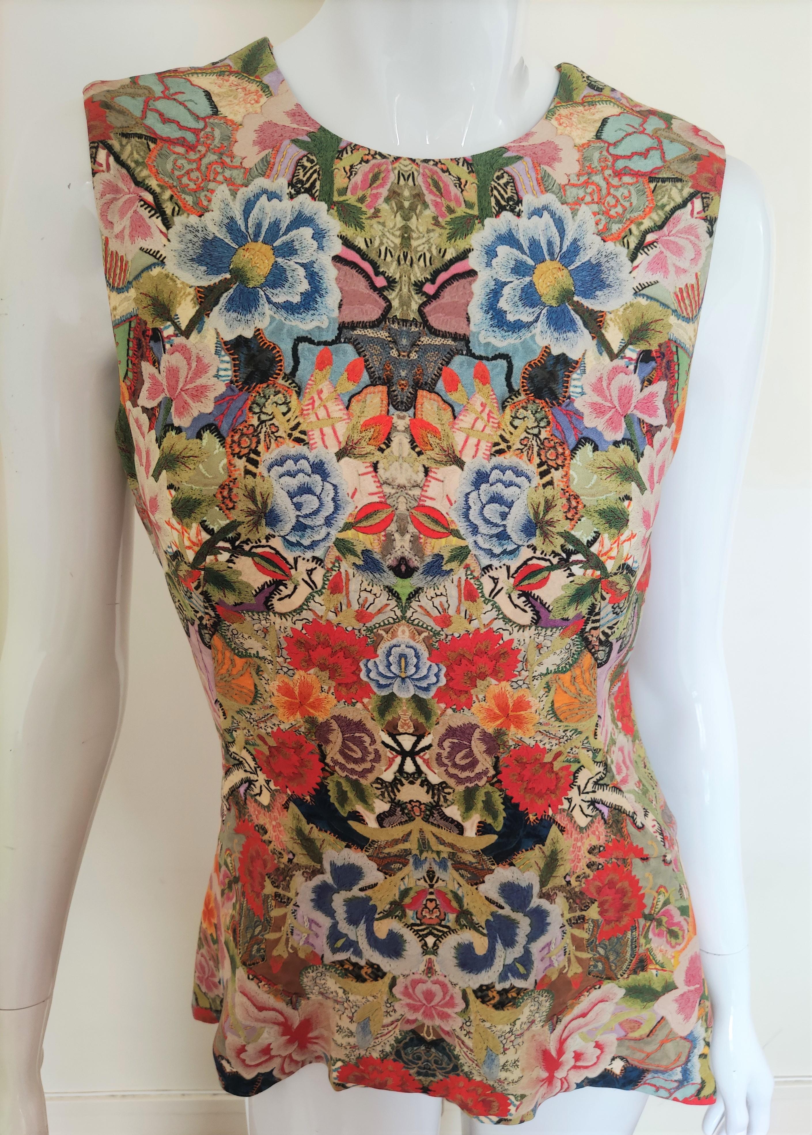Women's Alexander McQueen Floral Flower Runway 2004 Pre Spring Summer Tunic Dress Top For Sale