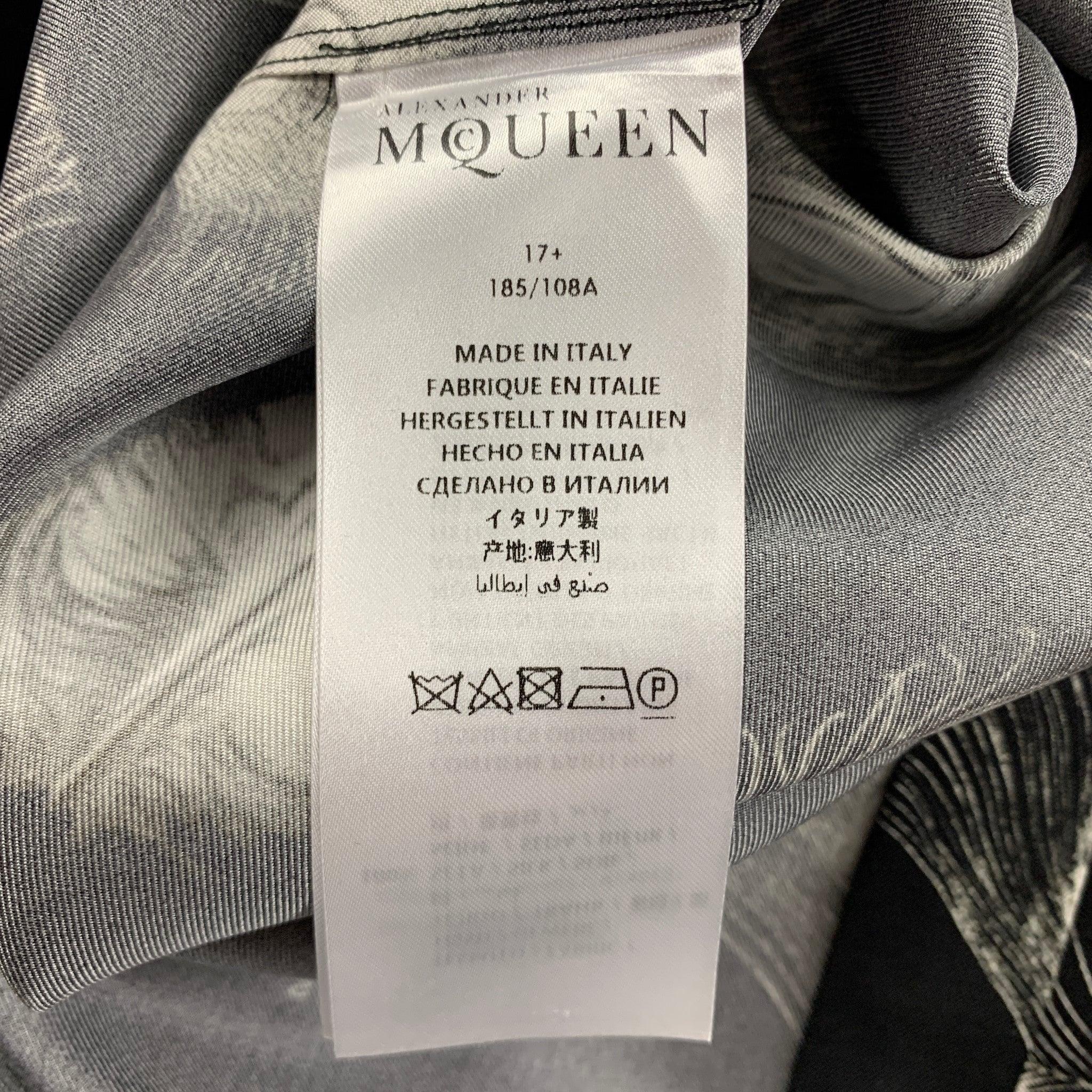 Men's ALEXANDER MCQUEEN FW 17 Size XL White Print Silk Button Up Long Sleeve Shirt For Sale