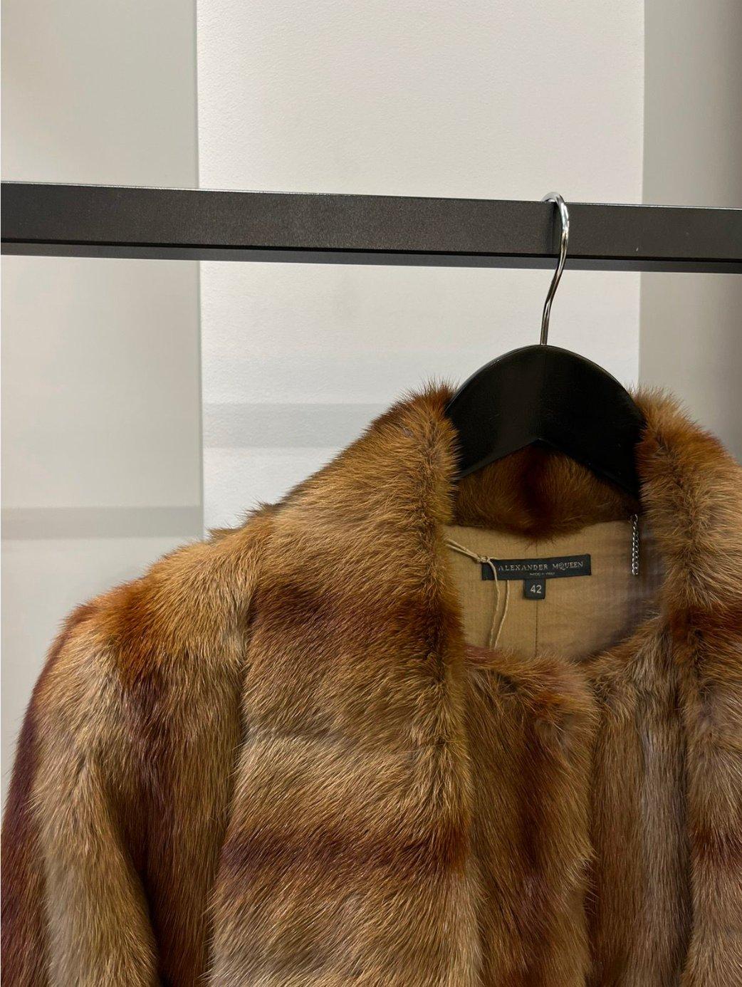 Alexander McQueen F/W 2005 Fur Shawl Coat For Sale 11