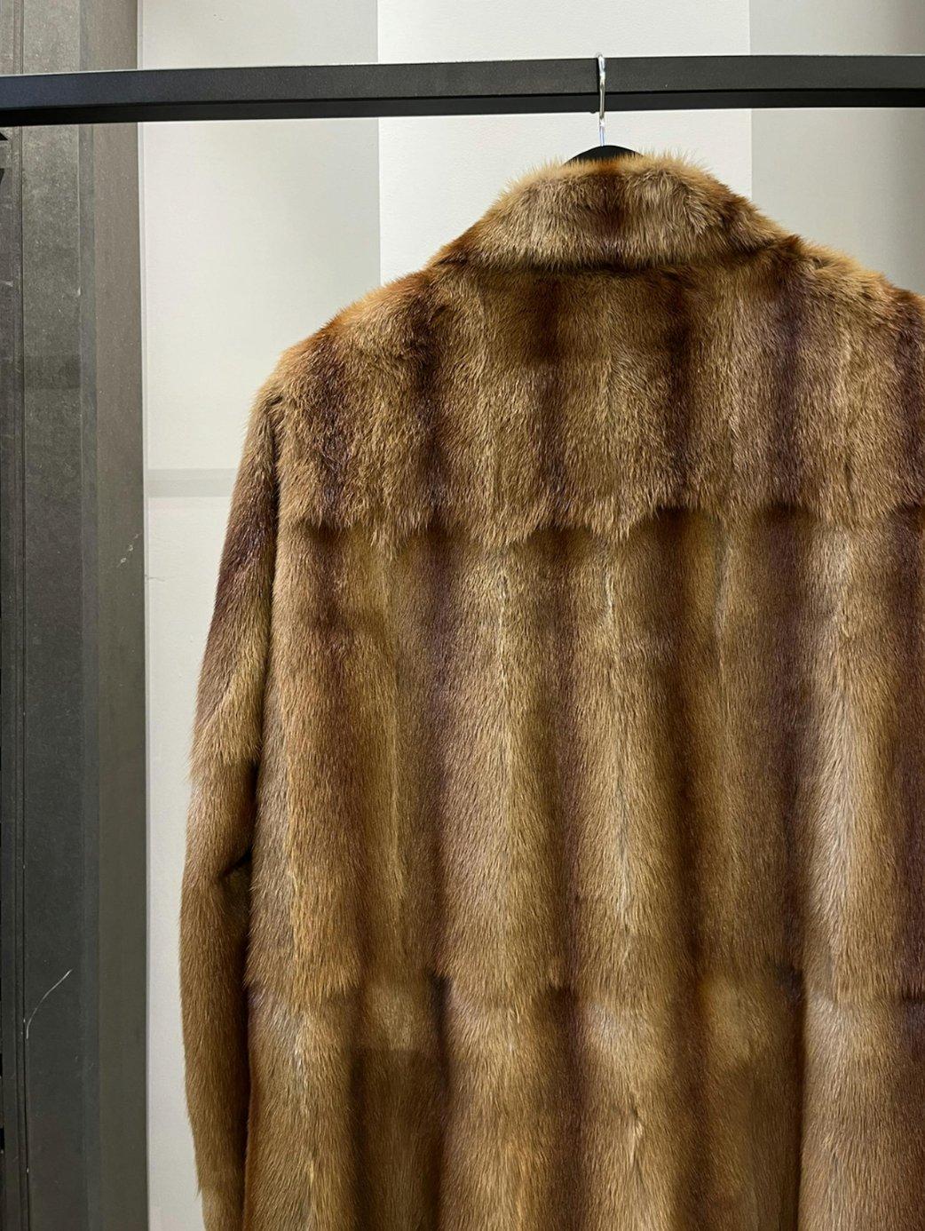 Women's Alexander McQueen F/W 2005 Fur Shawl Coat For Sale