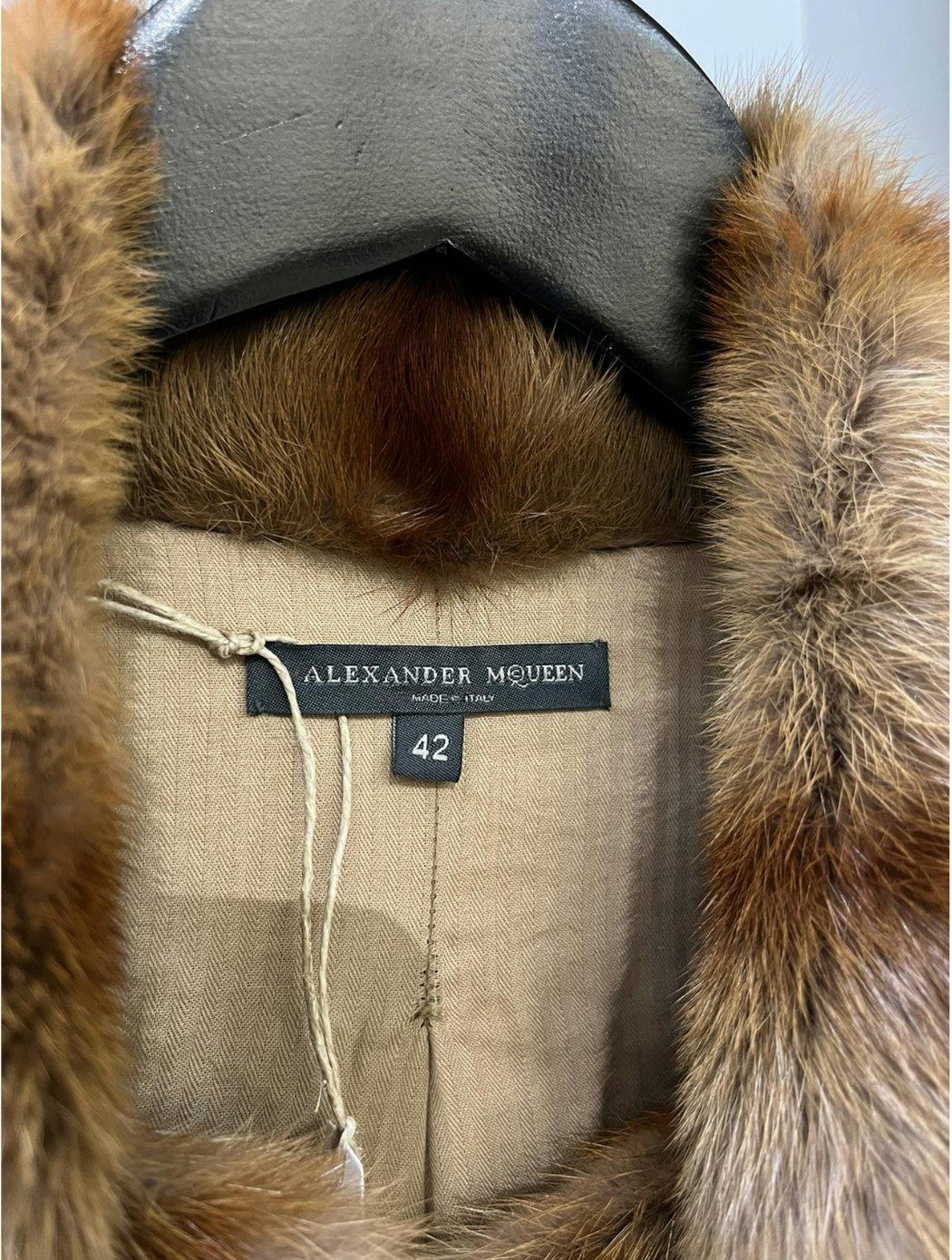 Alexander McQueen F/W 2005 Fur Shawl Coat For Sale 3