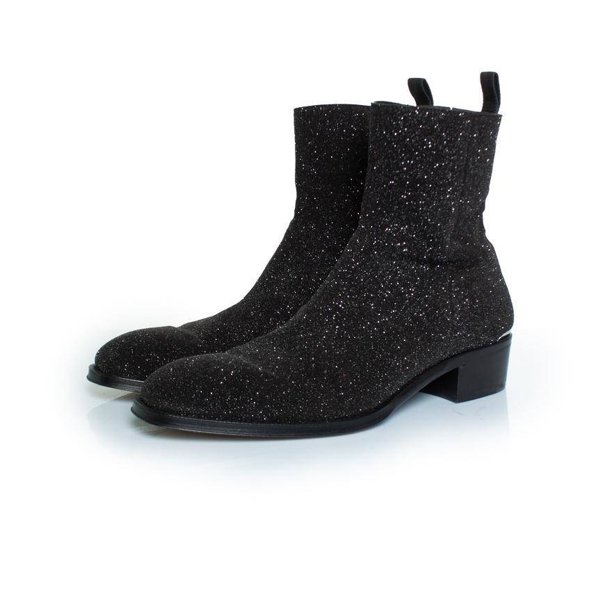 Alexander McQueen, bottines à paillettes en noir en vente