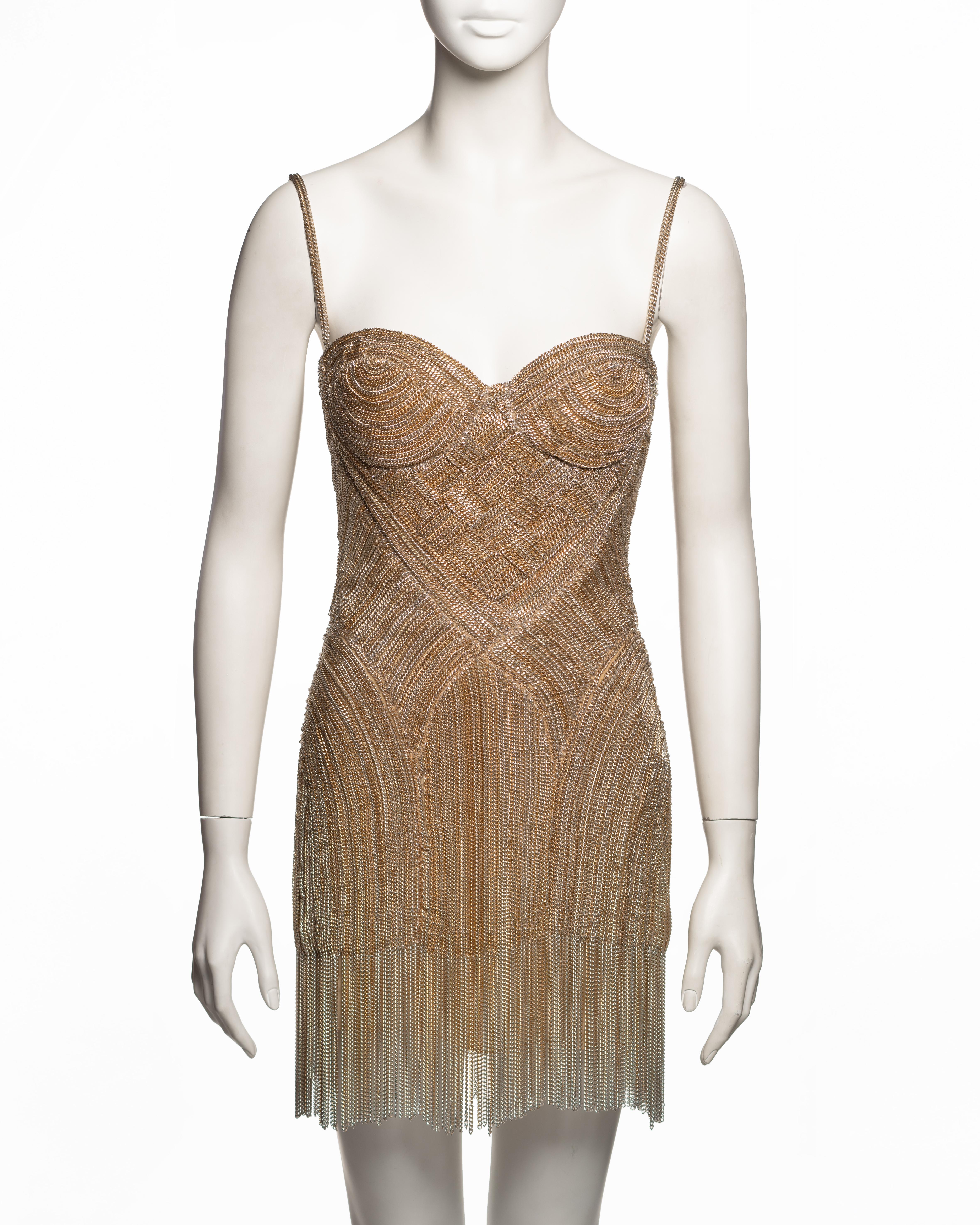Mini abito con catena dorata di Alexander McQueen, SS 2006 In condizioni ottime in vendita a London, GB