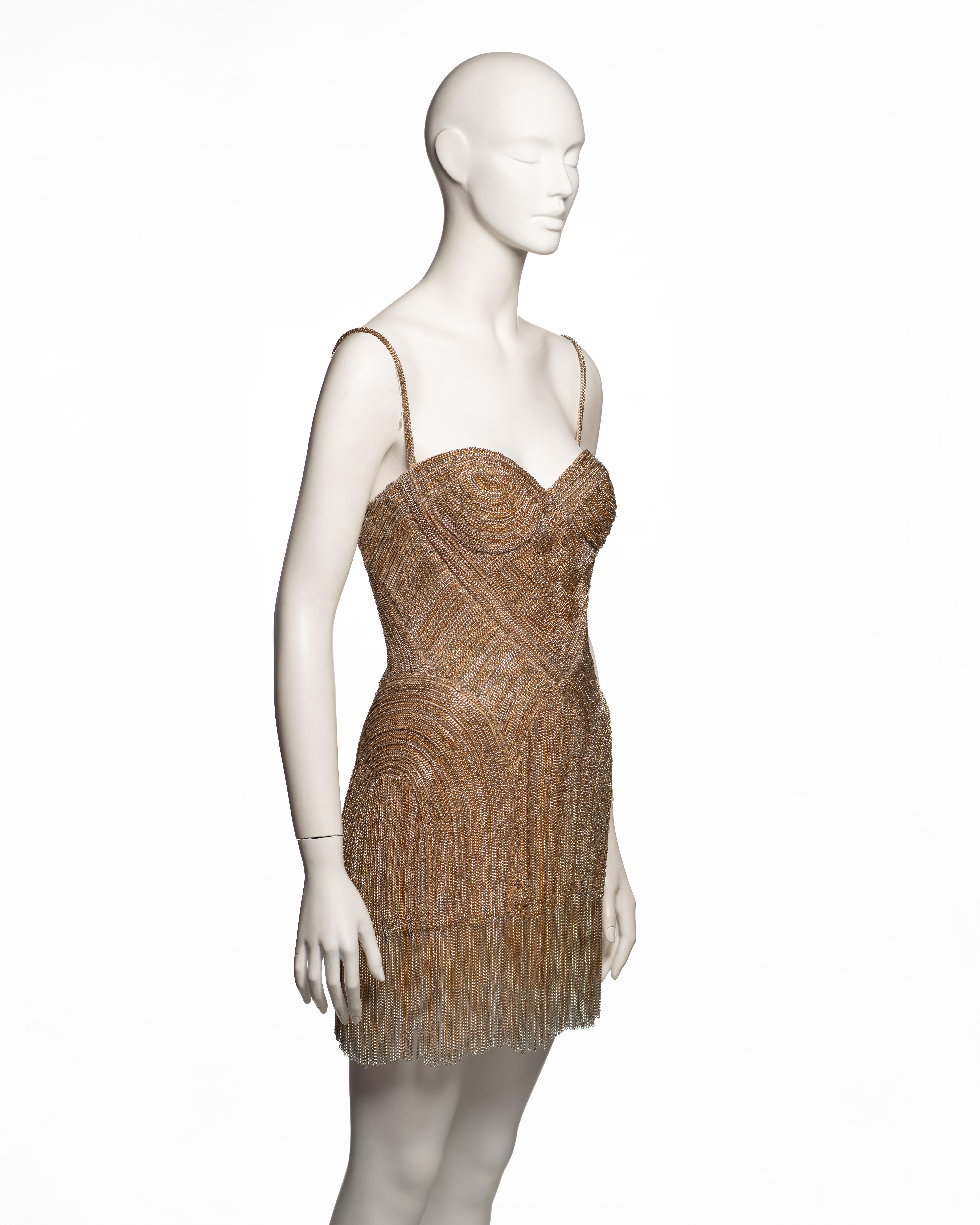 Mini abito con catena dorata di Alexander McQueen, SS 2006 in vendita 3