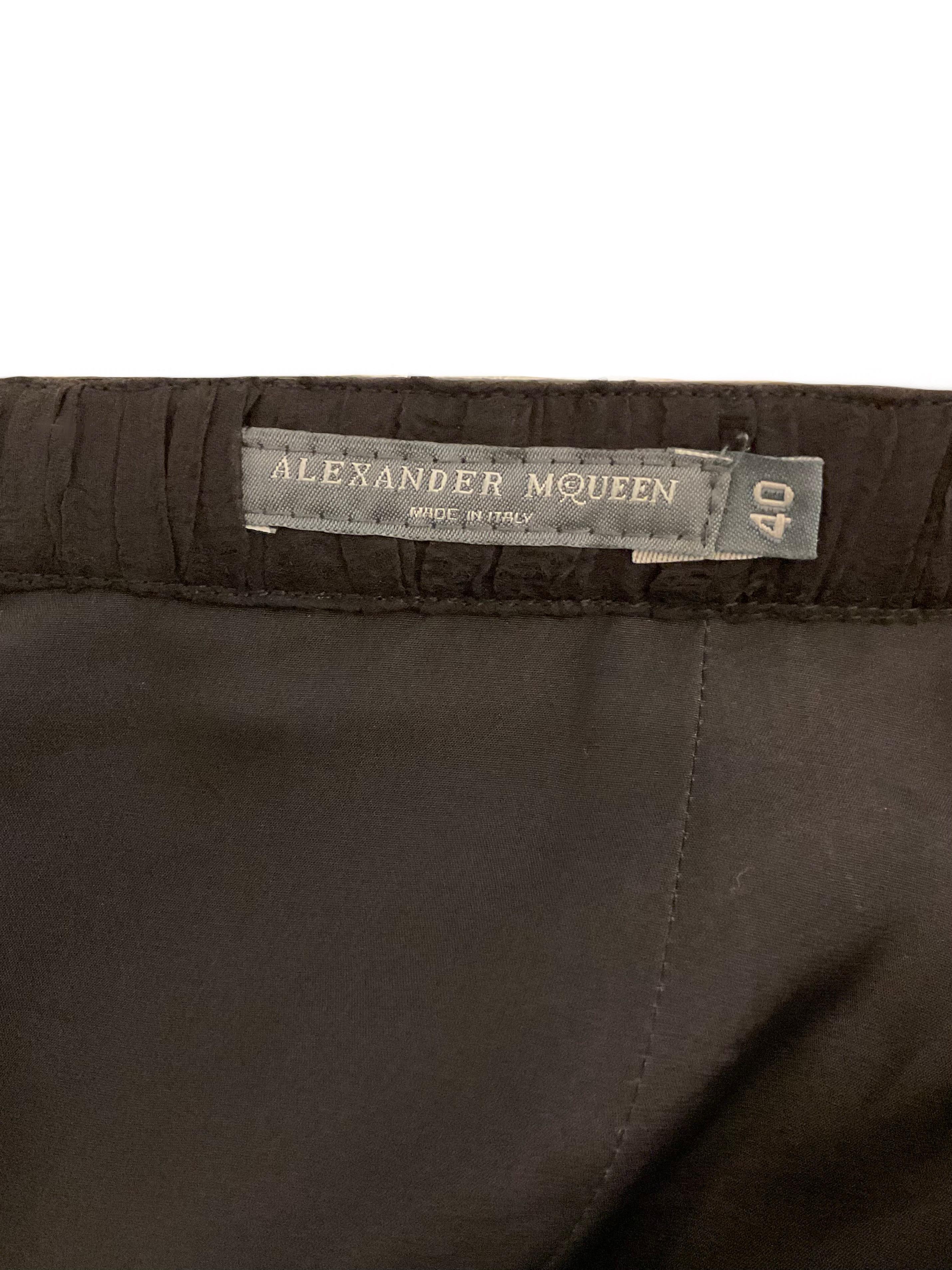 ALEXANDER McQUEEN Black silk balloon skirt with python belt For Sale 4