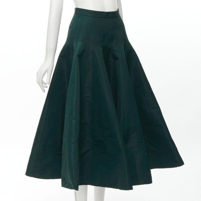 Noir ALEXANDER MCQUEEN Jupe midi évasée à empiècements en taffetas vert avec surpiqûres IT36 XS en vente