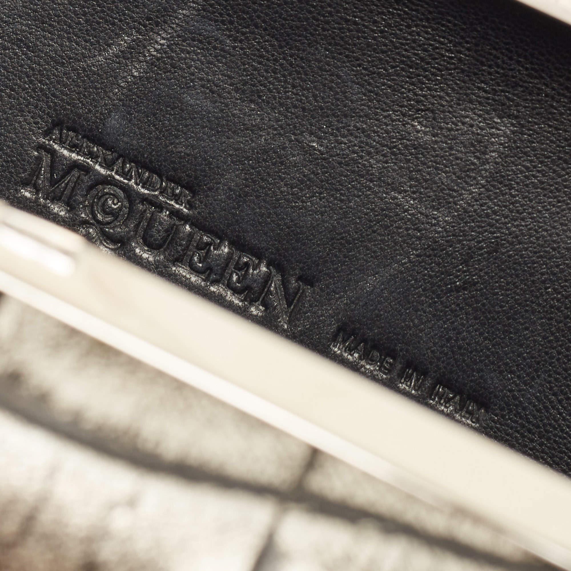 Alexander McQueen Grey/Black Croc Embossed Leather Skull Box Clutch 6