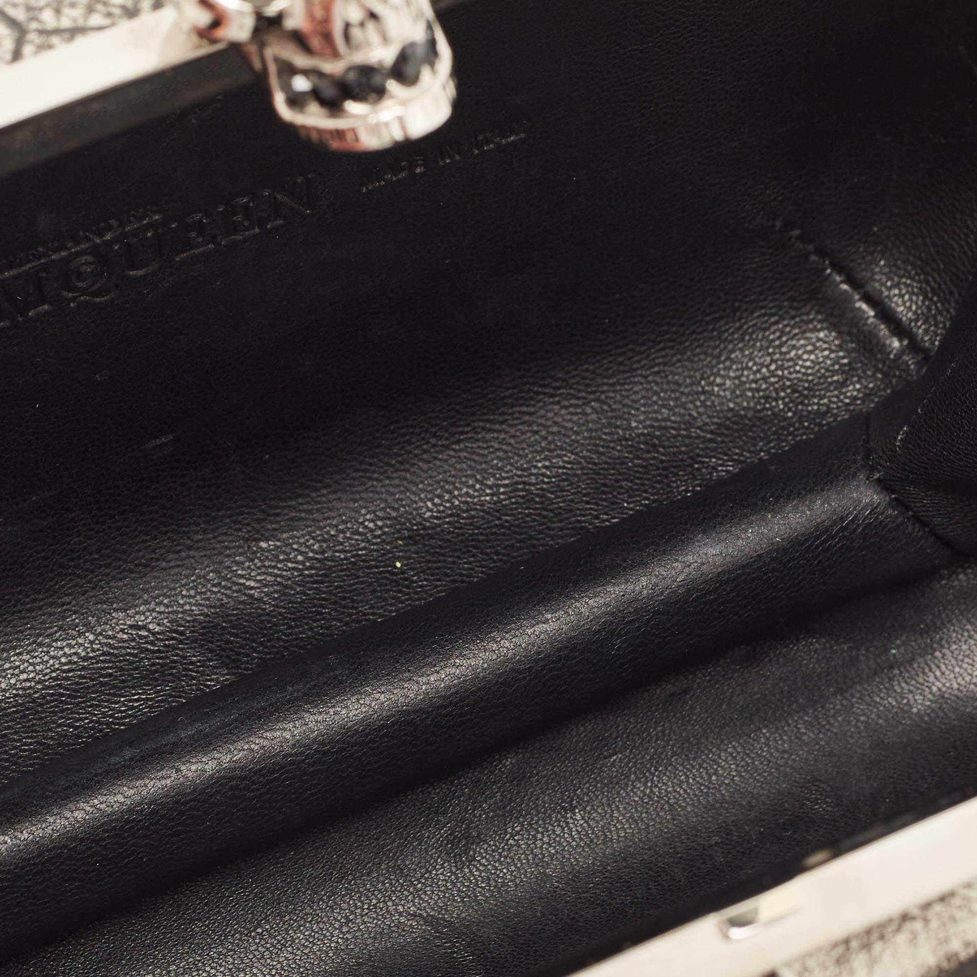 Alexander McQueen Grey/Black Croc Embossed Leather Skull Box Clutch 4
