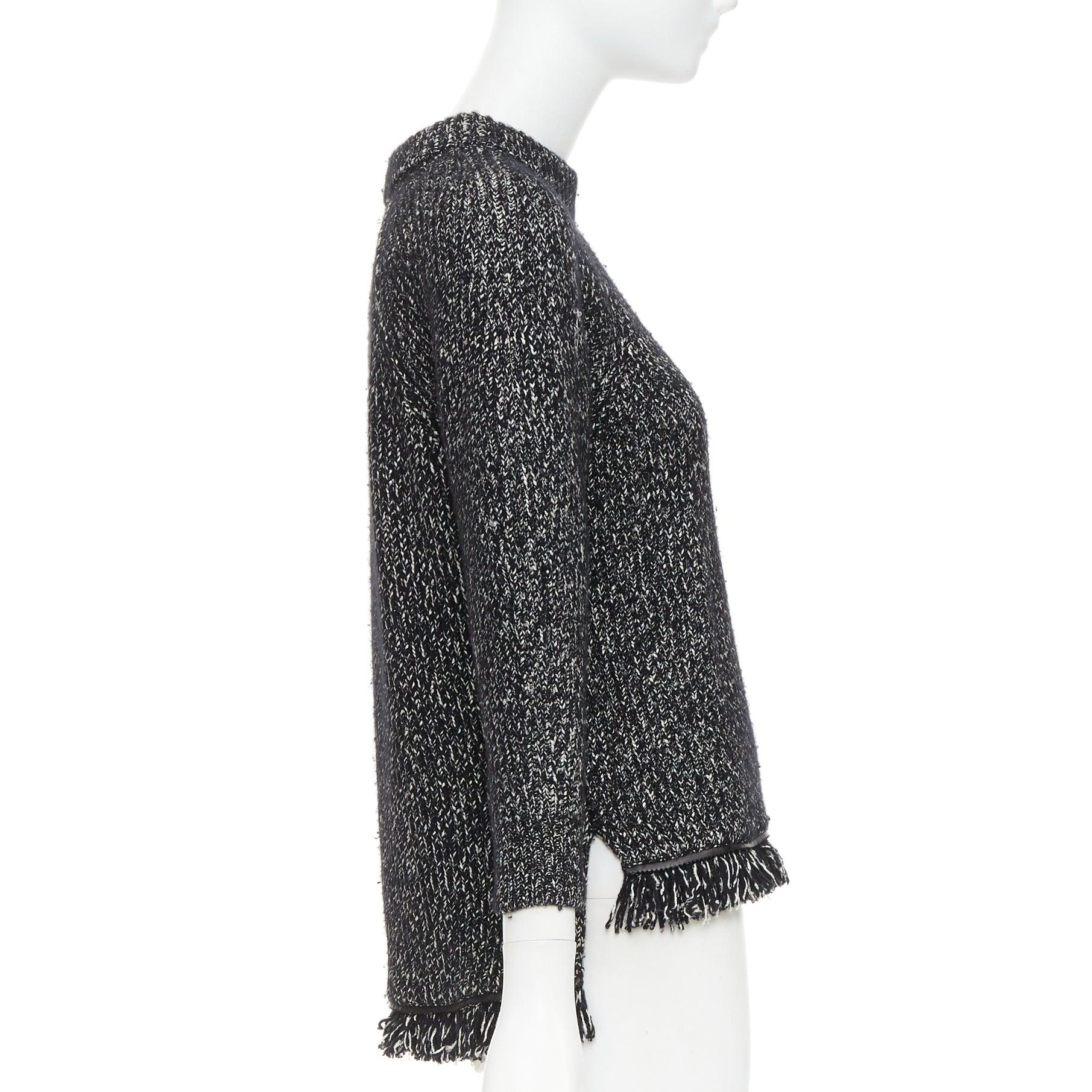 ALEXANDER MCQUEEN grey frayed fringe step hem raglan knit sweater S In Excellent Condition For Sale In Hong Kong, NT