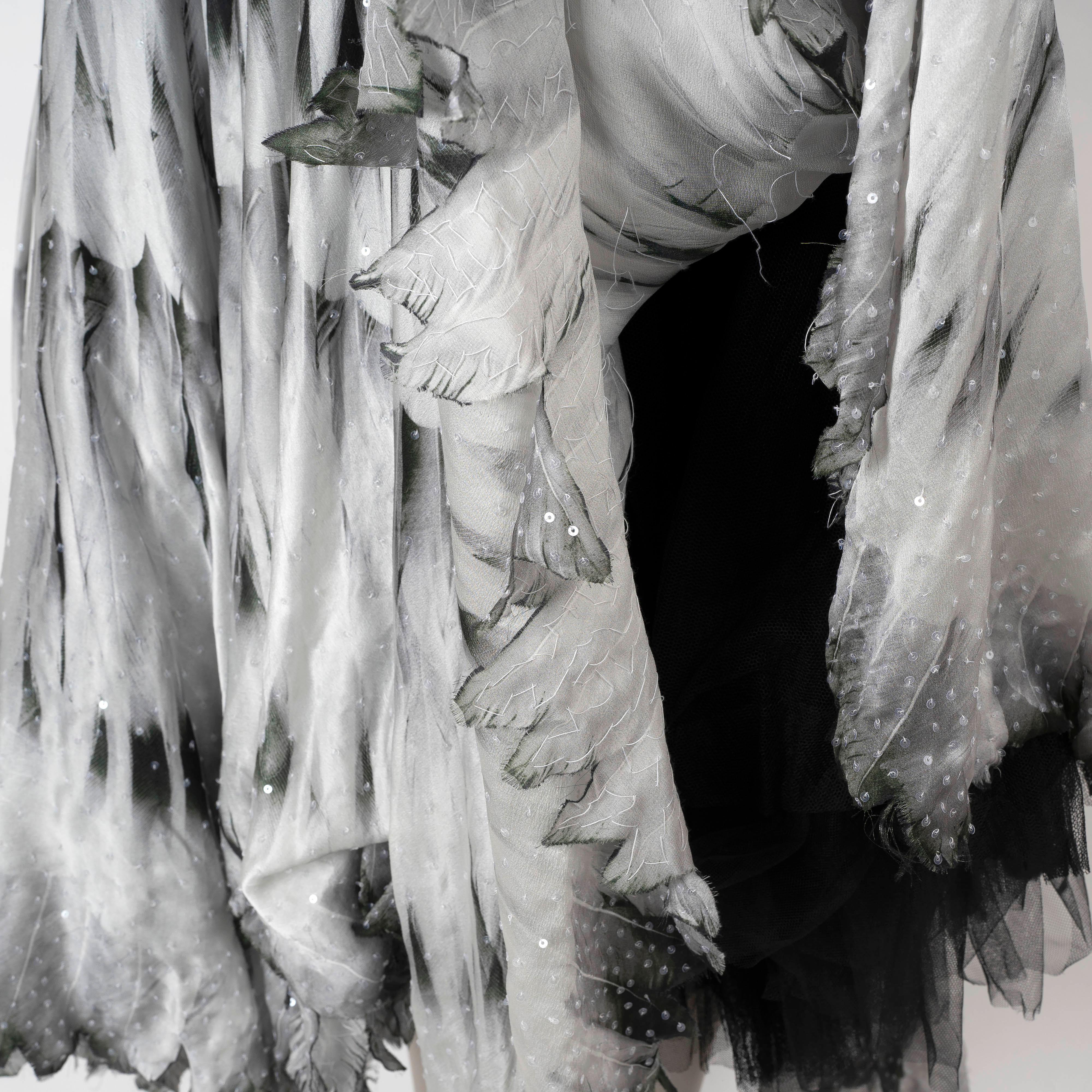Women's ALEXANDER MCQUEEN grey green silk 2008 BACKLESS SEQUIN FEATHER GOWN Dress 40 S