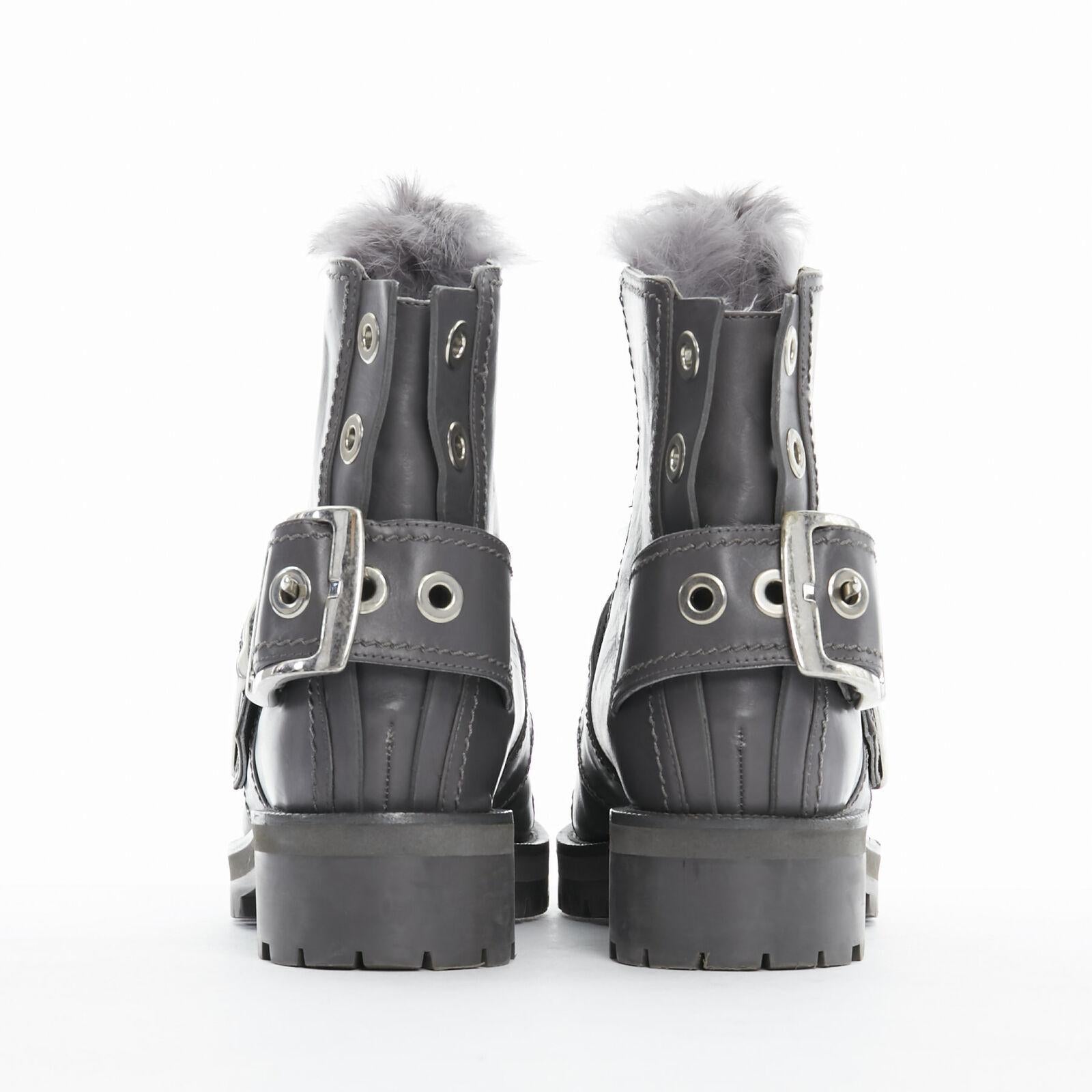 ALEXANDER MCQUEEN grey leather rabbit fur trimmed buckle combat boot EU38.5 In Good Condition For Sale In Hong Kong, NT