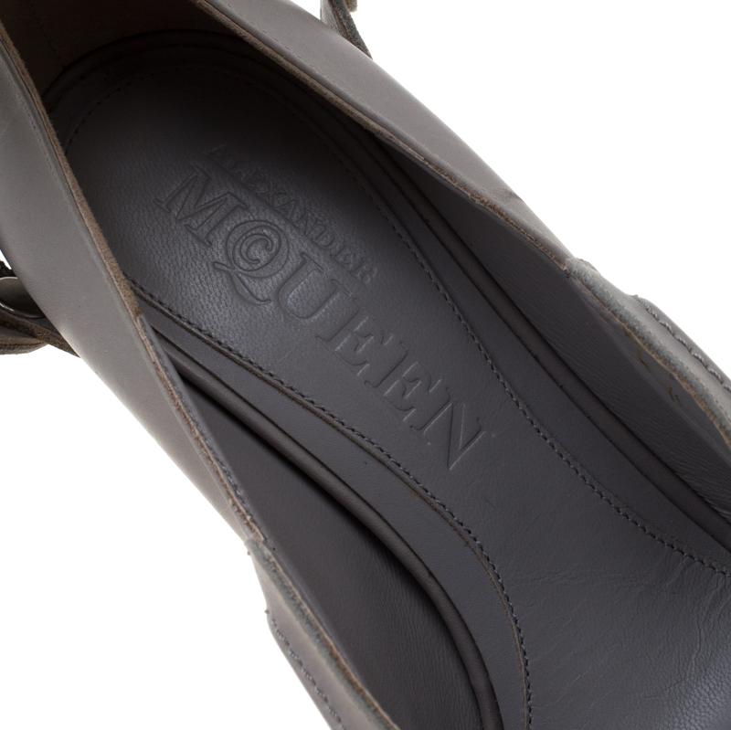 Alexander McQueen Grey Leather T Strap Peep Toe Platform Pumps Size 36 1