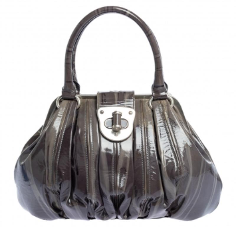 Women's Alexander McQueen Grey Patent Leather Elvie Satchel For Sale