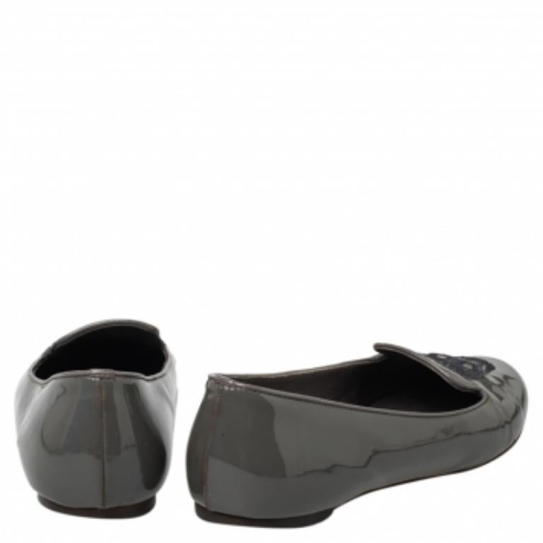 Women's Alexander McQueen Grey Patent Leather Sequin Skull Smoking Slippers Size 39