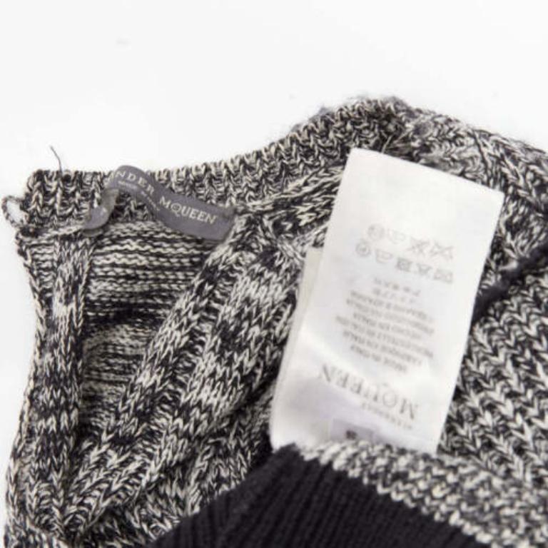 ALEXANDER MCQUEEN Pullover-Pullover aus grauer Wolle und Seide in Grau mit peplum-Muster, S im Angebot 4