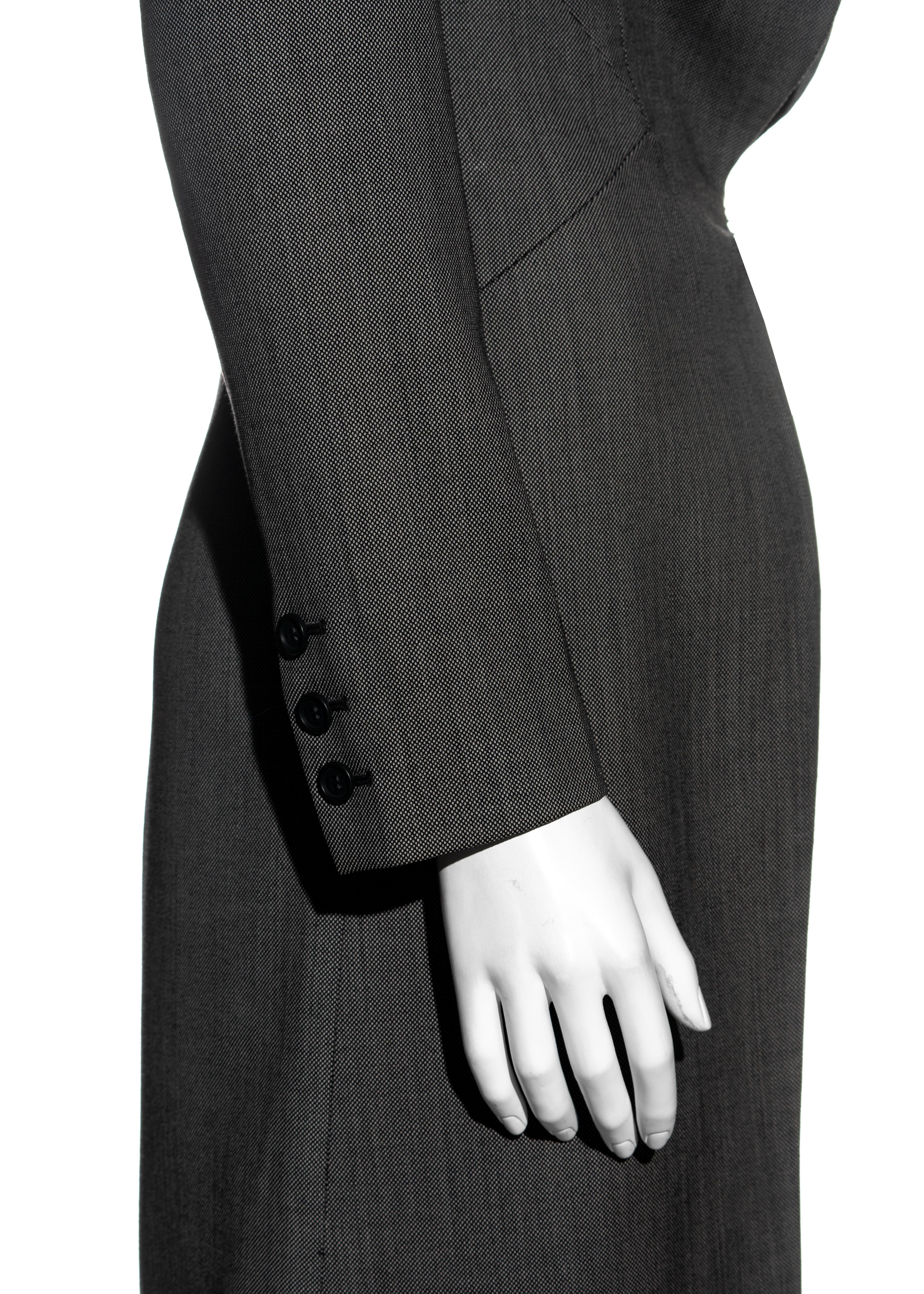 Alexander McQueen grey wool structured pant suit, fw 2000 For Sale 1