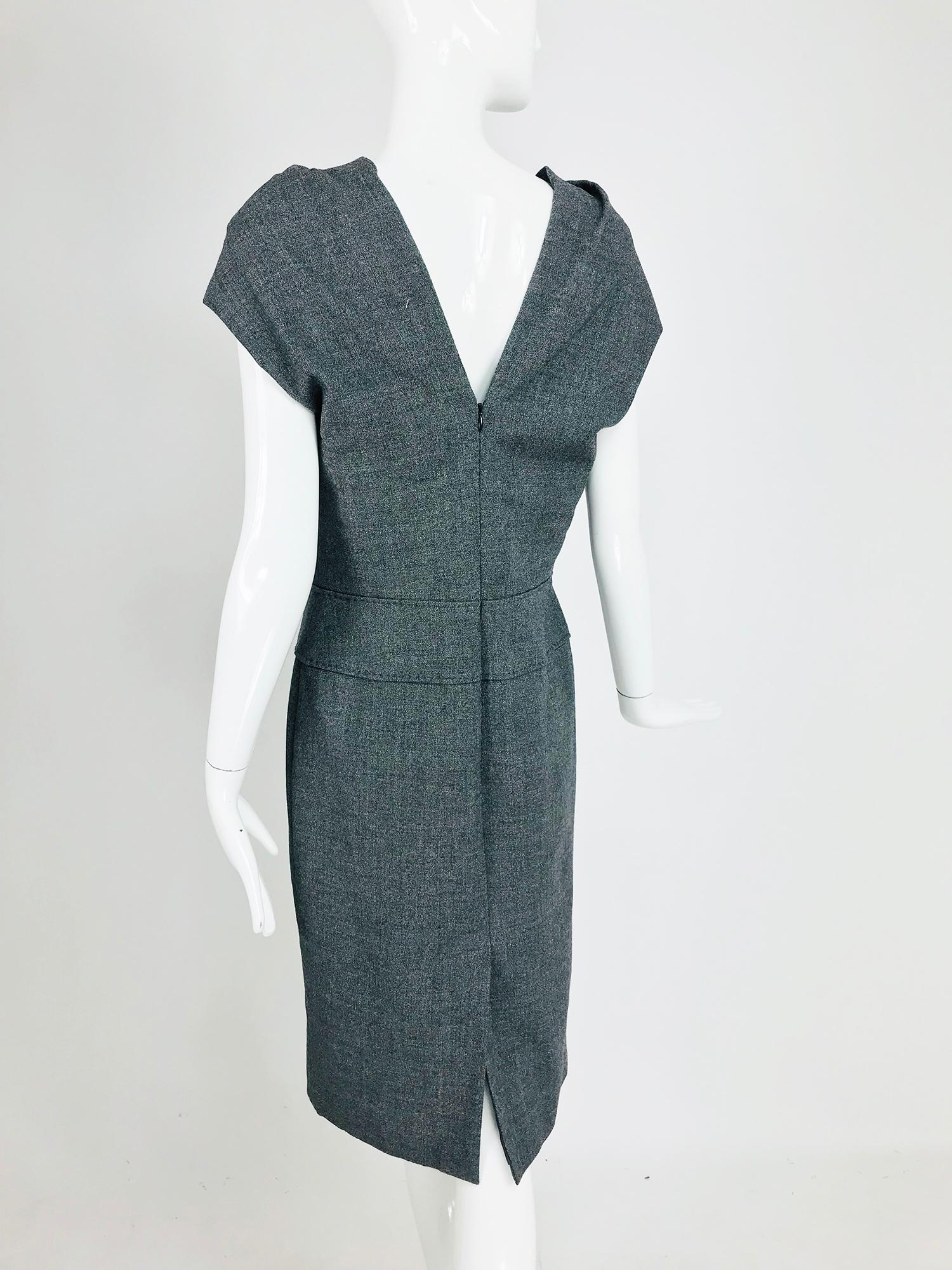 Women's Alexander McQueen Grey Wool V Back Fitted Sheath Dress