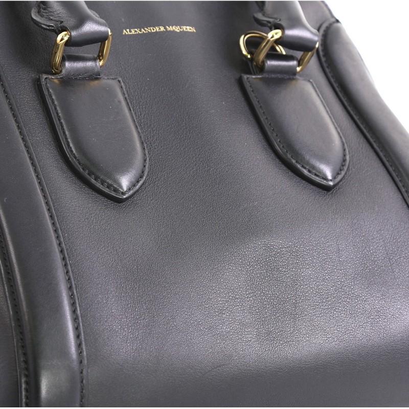 Alexander McQueen Heroine Convertible Bowling Bag Leather Medium In Good Condition In NY, NY