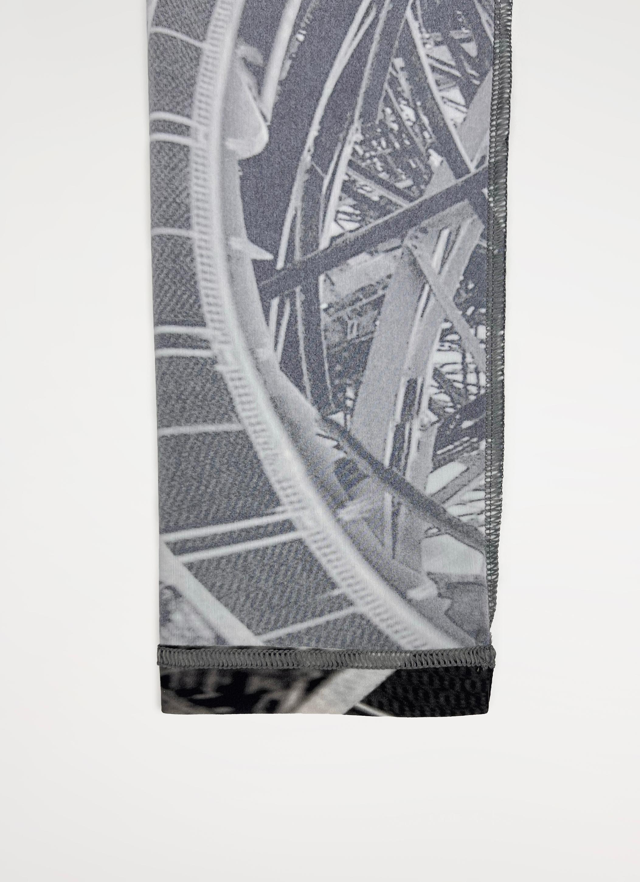 Alexander McQueen iconic leggings S/S 2009 Natural Dis-tinction Eiffel tower For Sale 9