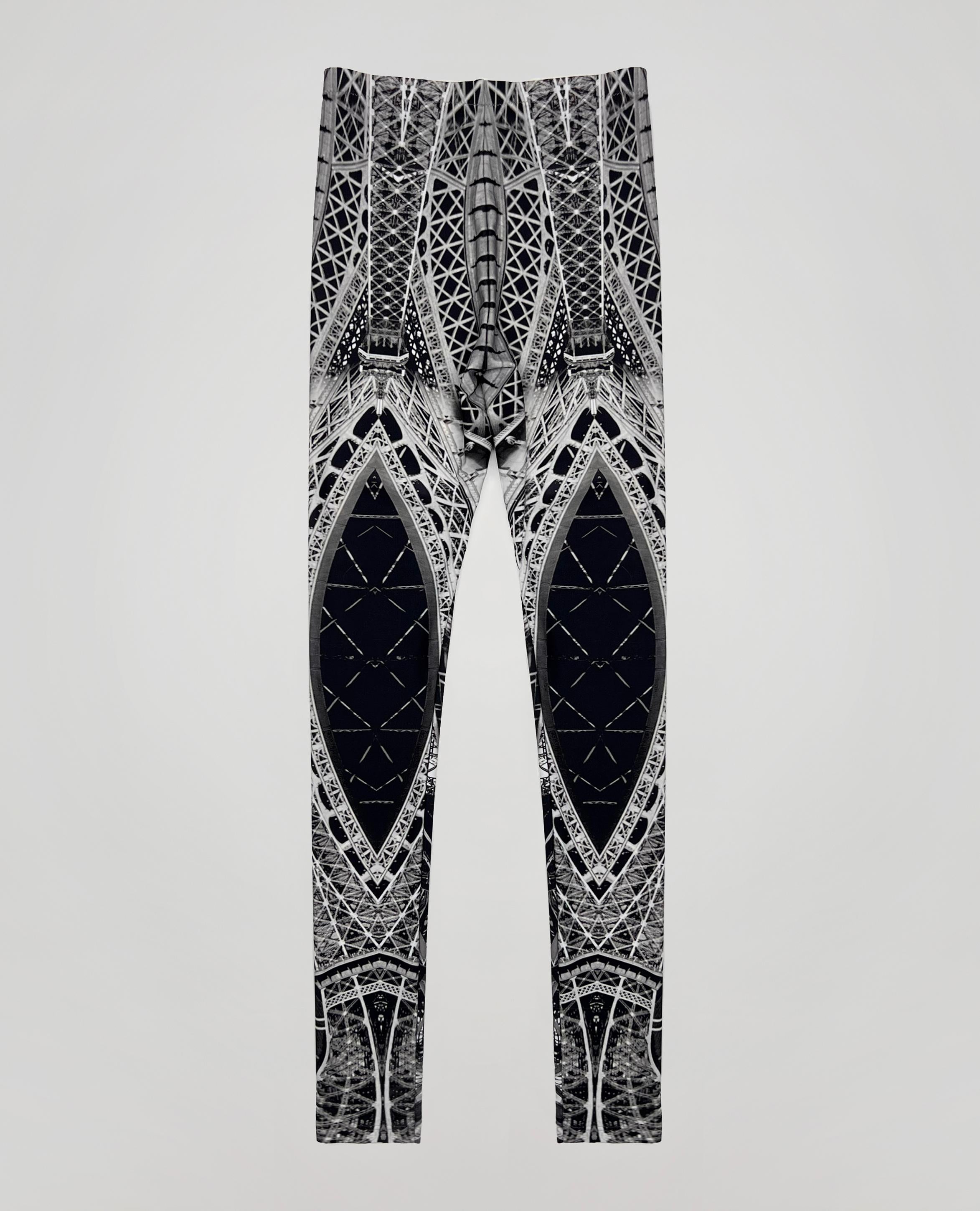 Alexander McQueen iconic leggings S/S 2009 Natural Dis-tinction Eiffel tower For Sale 4