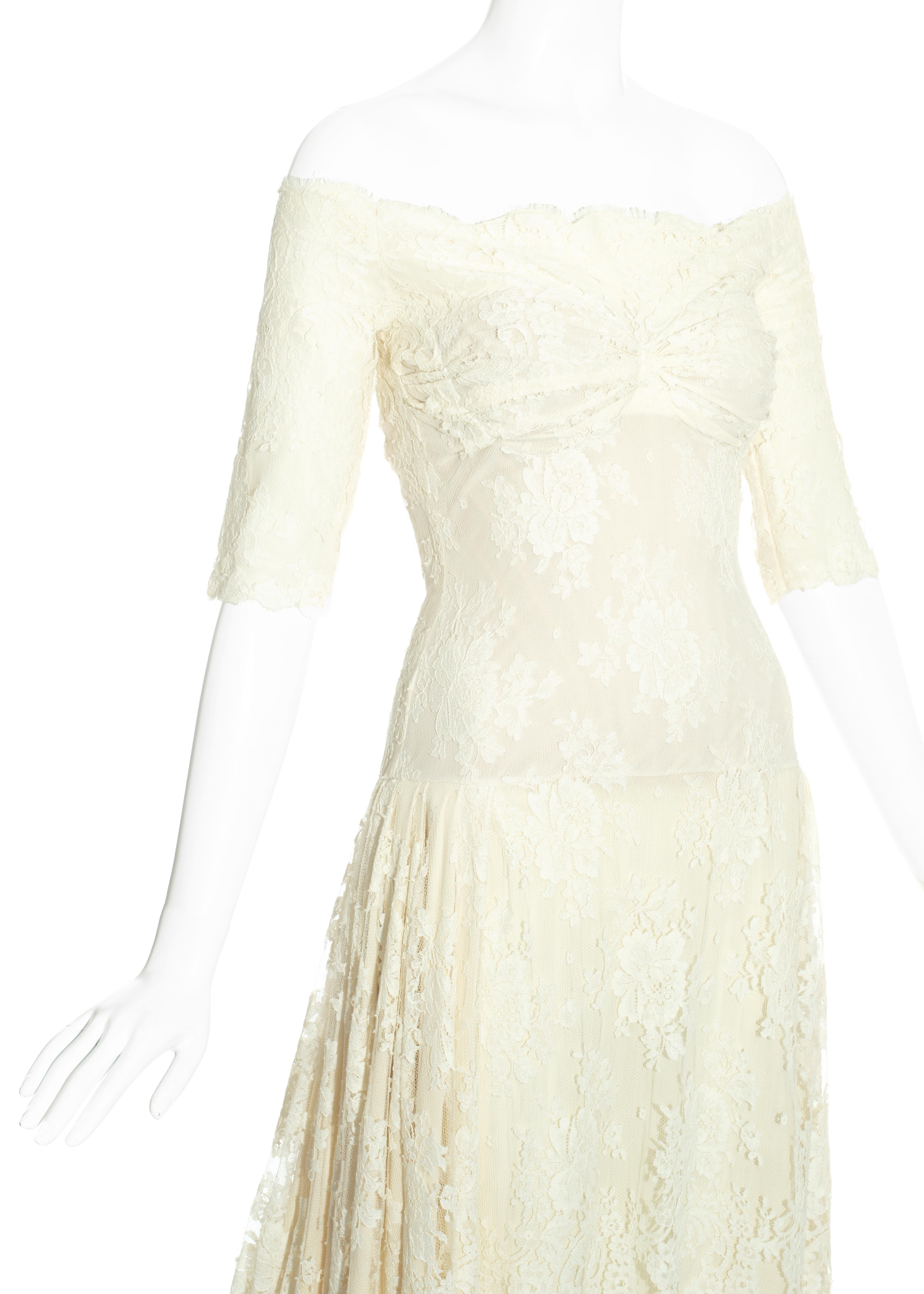 Beige Alexander McQueen ivory lace corseted trained evening dress, 'Sarabande' ss 2007