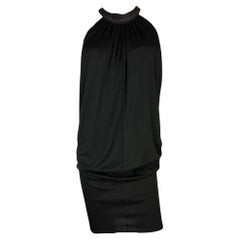 Robe en jersey avec col en cuir, Alexander McQueen, 2002