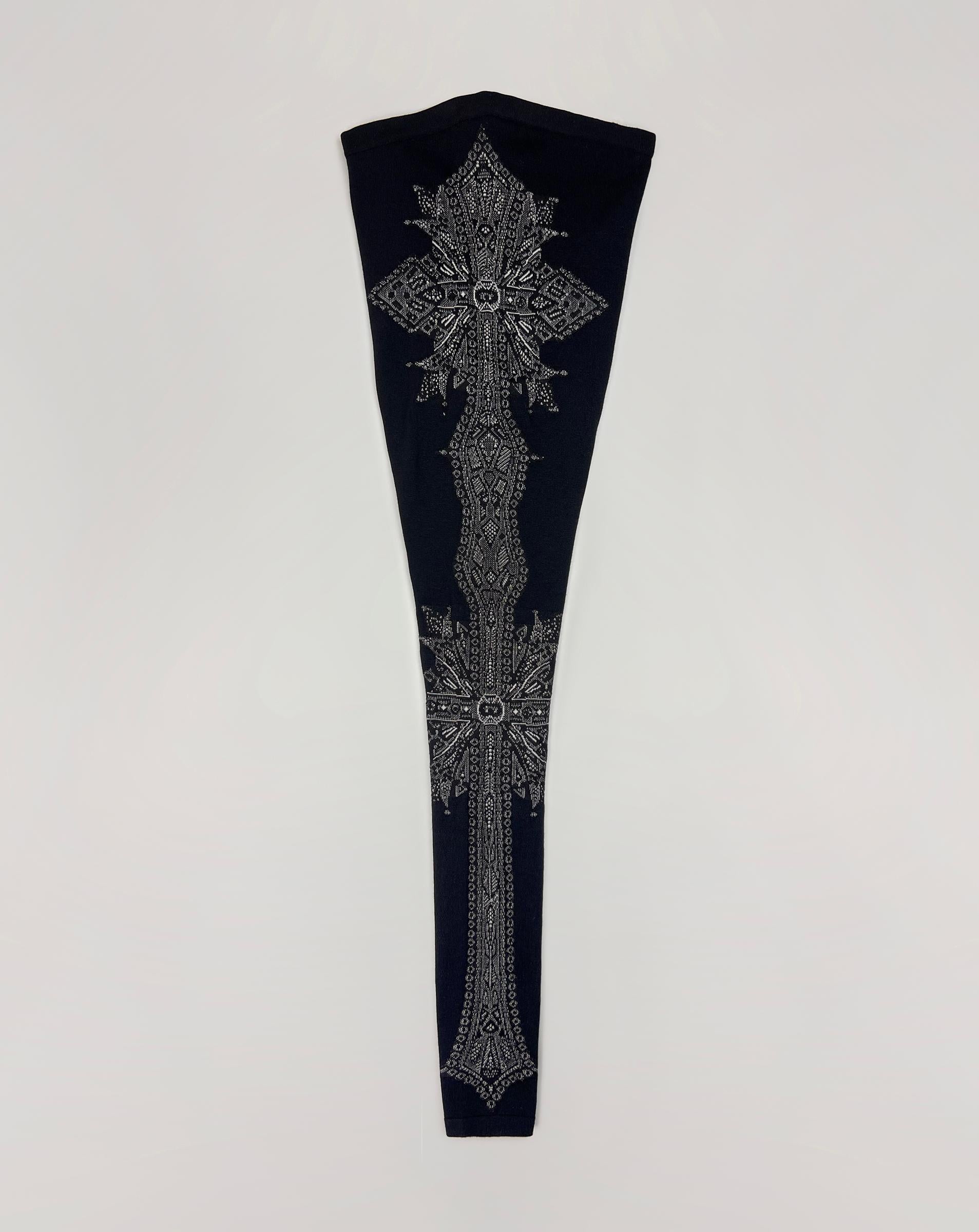 Black Alexander McQueen knit cross leggings For Sale