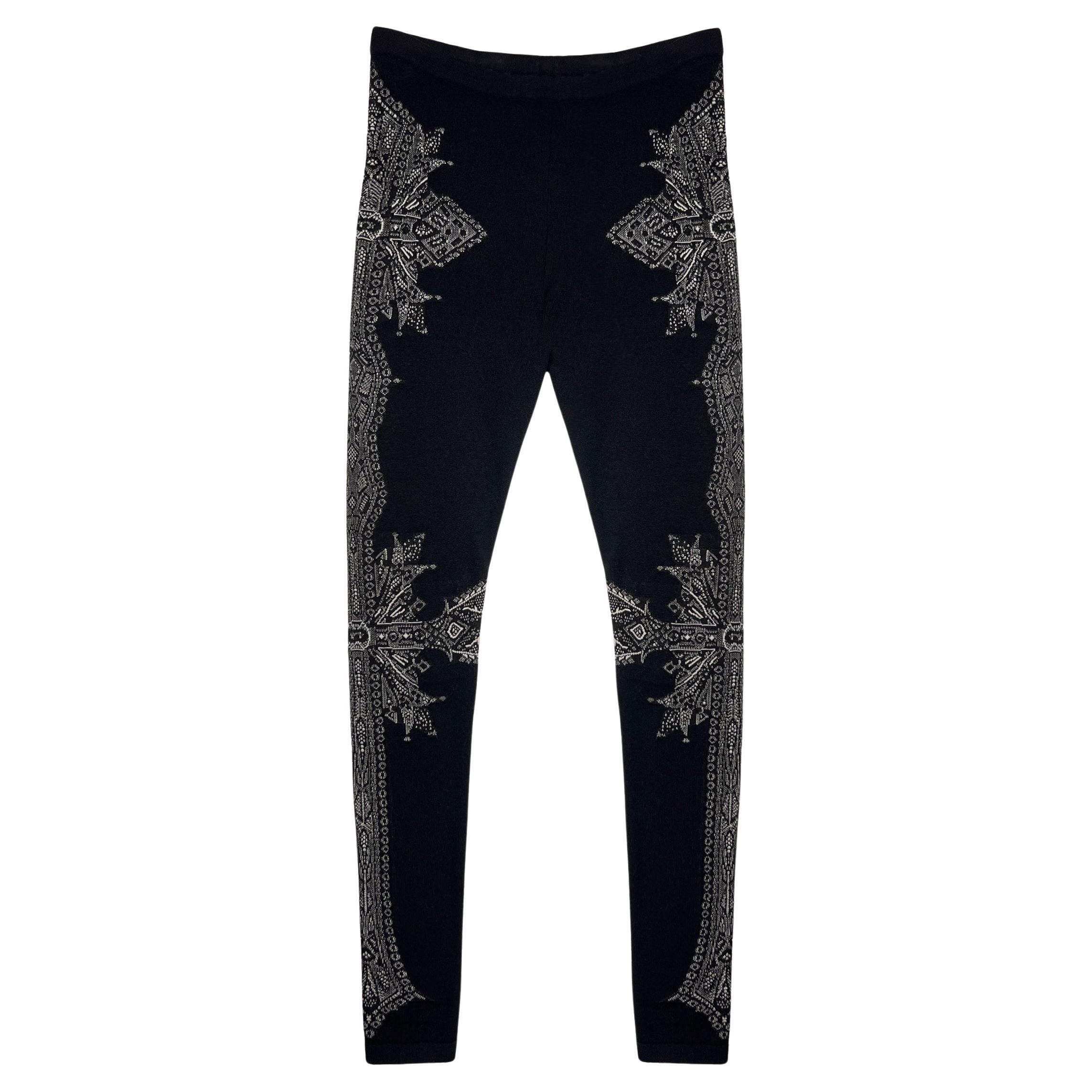 Alexander McQueen knit cross leggings For Sale