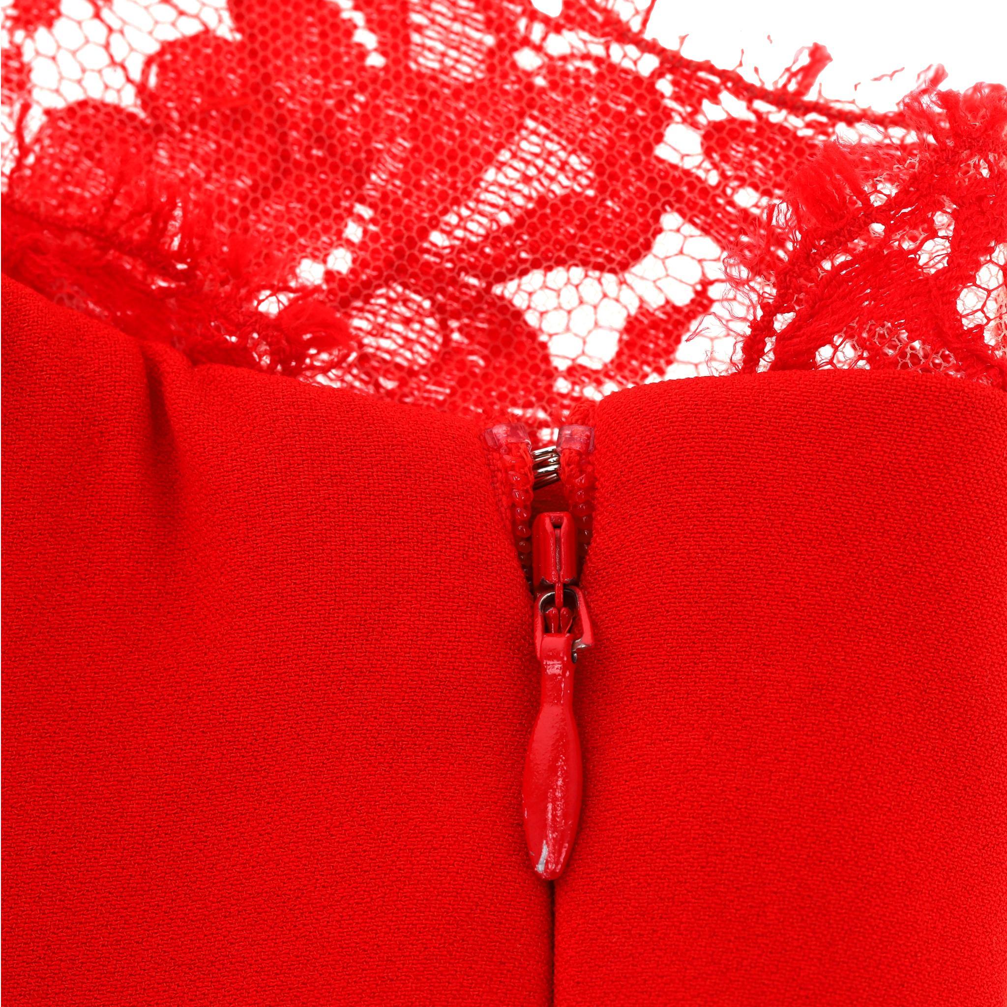 Alexander McQueen Lace Detail Evening Dress For Sale 4