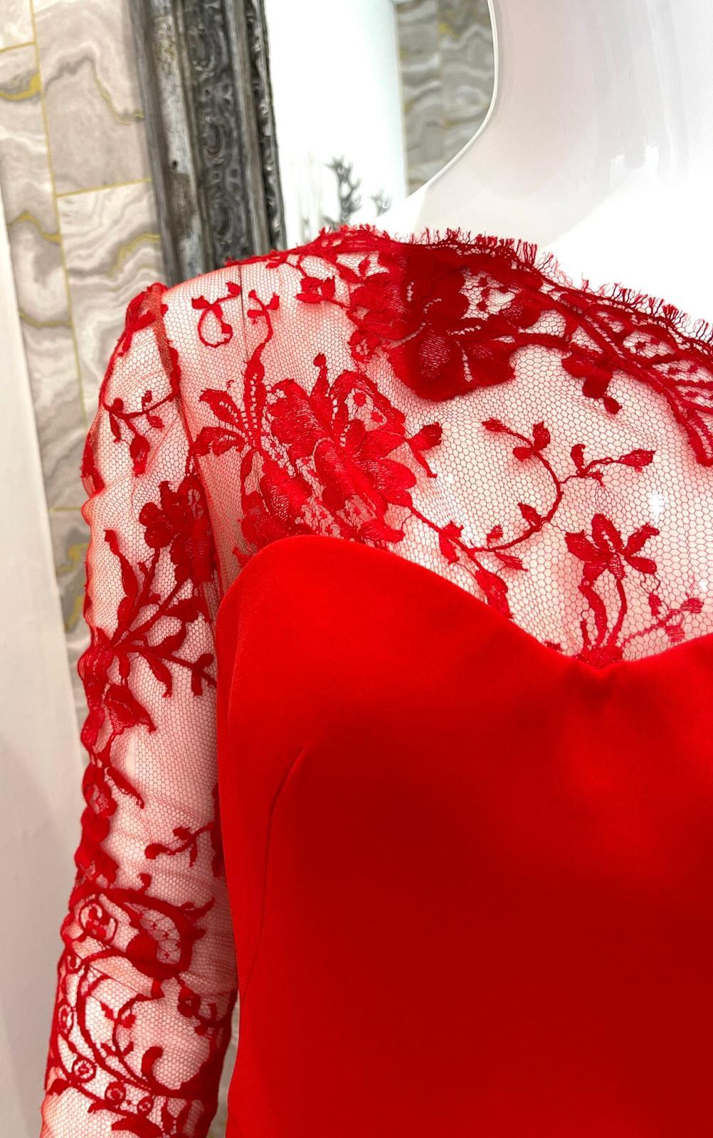 Red Alexander McQueen Lace One Shoulder Gown For Sale