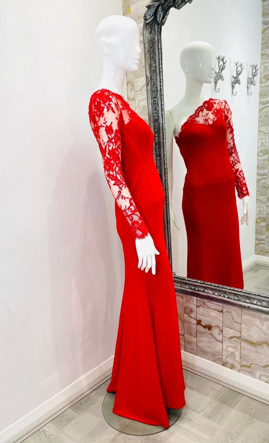 Alexander McQueen Lace One Shoulder Gown In Excellent Condition For Sale In London, GB