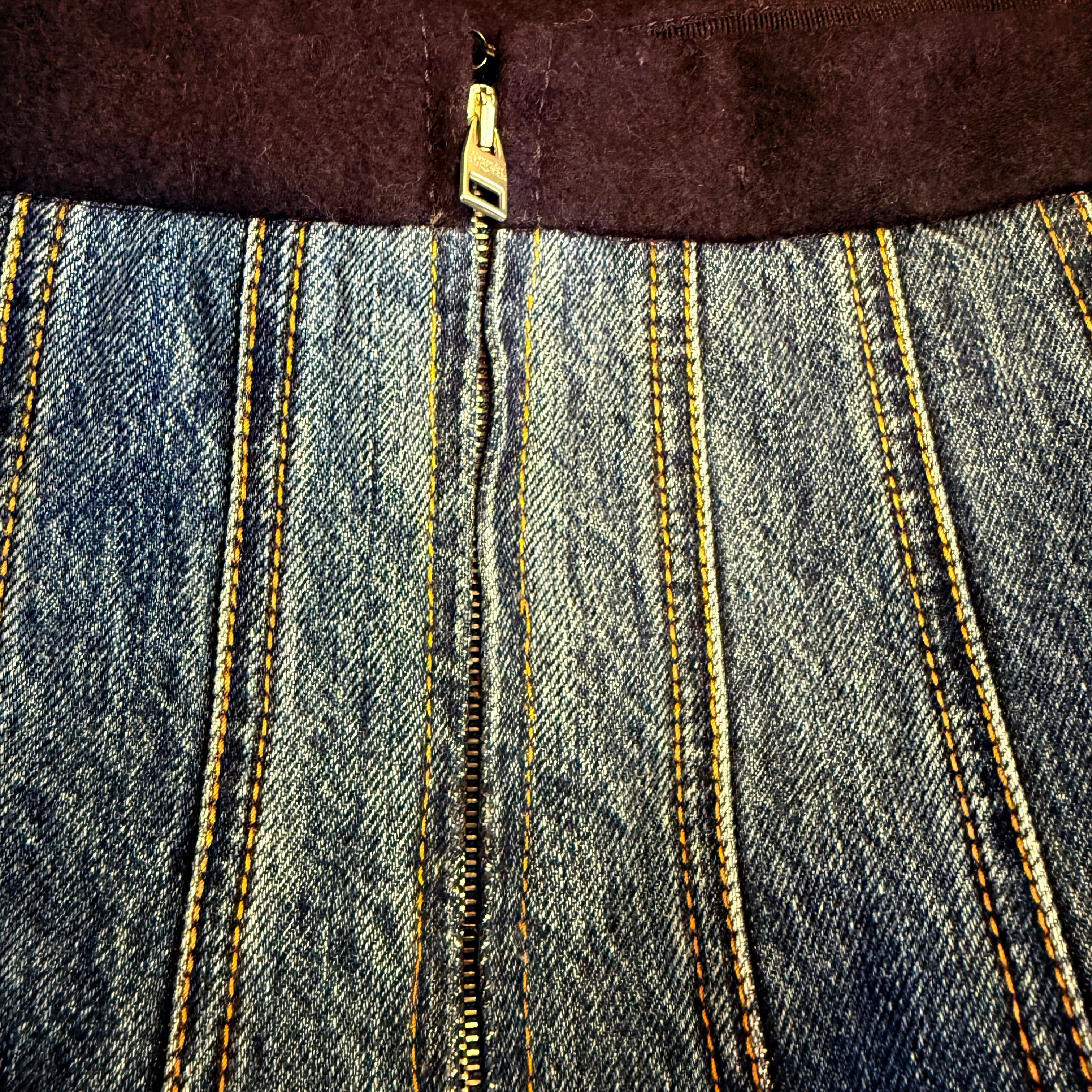 Alexander McQueen Jupe en jean large FR 40 / IT 44 en vente 1