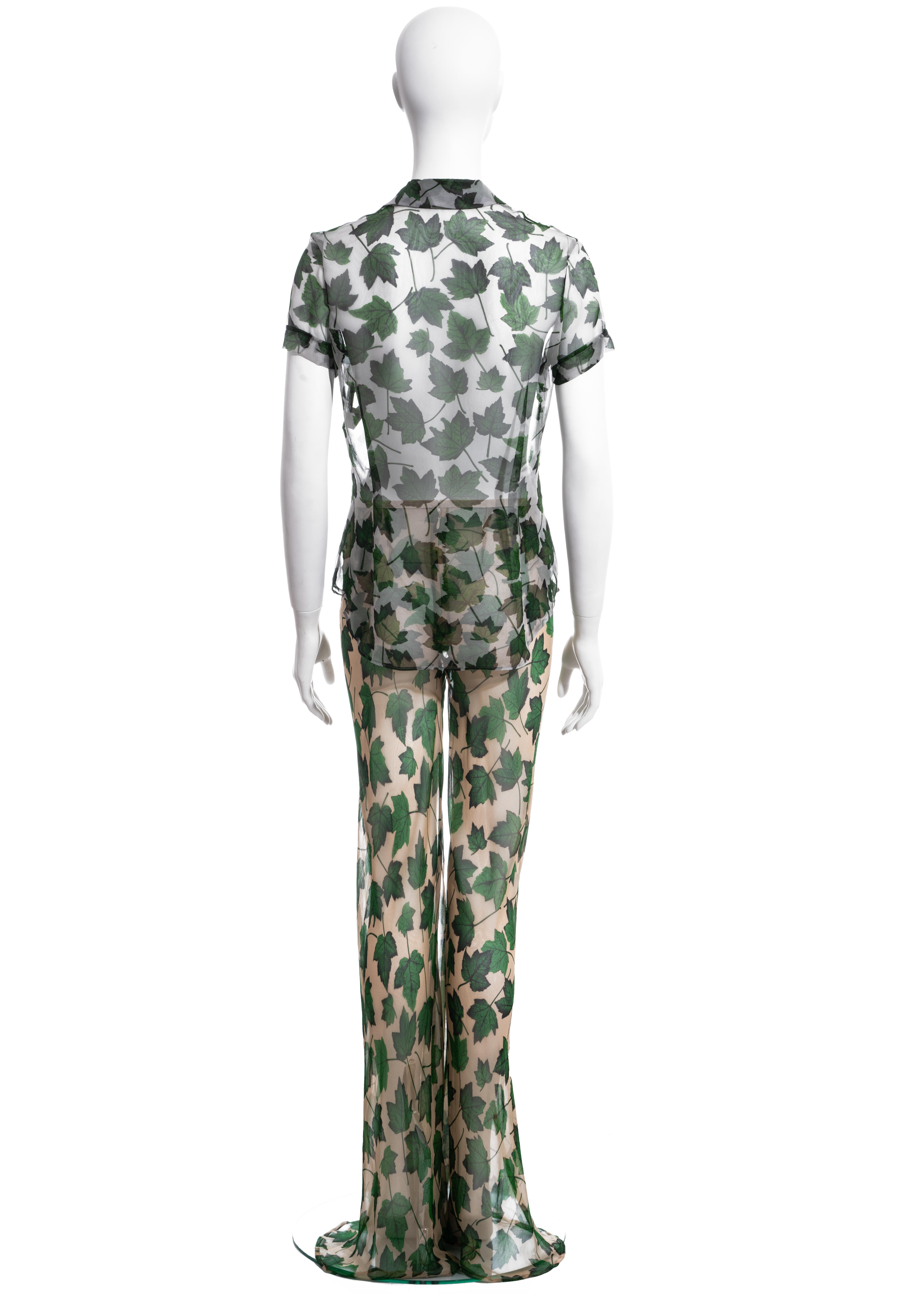 Women's Dolce & Gabbana leaf print silk chiffon blouse and pants set, ss 1997 For Sale
