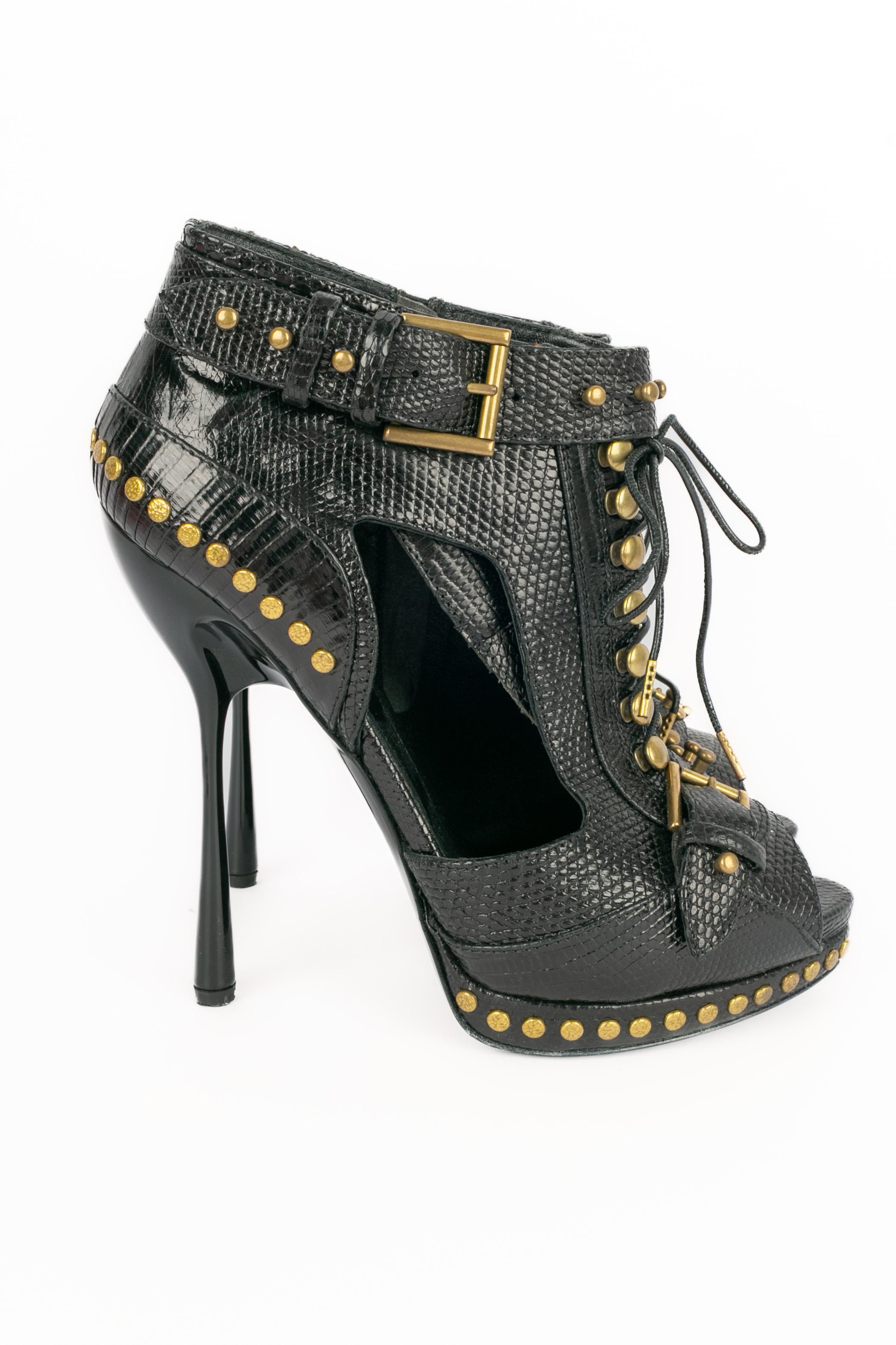 Alexander McQueen leather ankle boots en Excelente estado para la venta en SAINT-OUEN-SUR-SEINE, FR