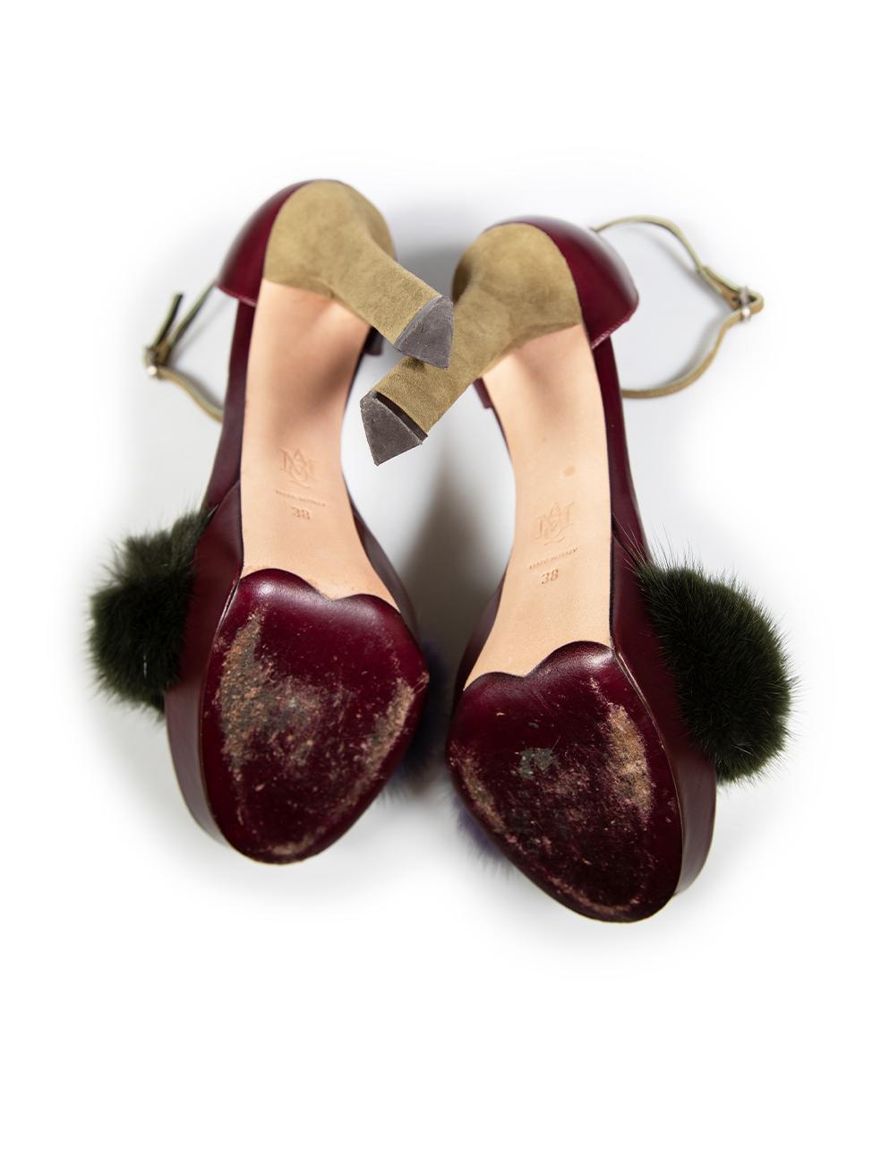 Alexander McQueen - Sandales à talons bordées de fourrure - Taille IT 38 Bon état - En vente à London, GB