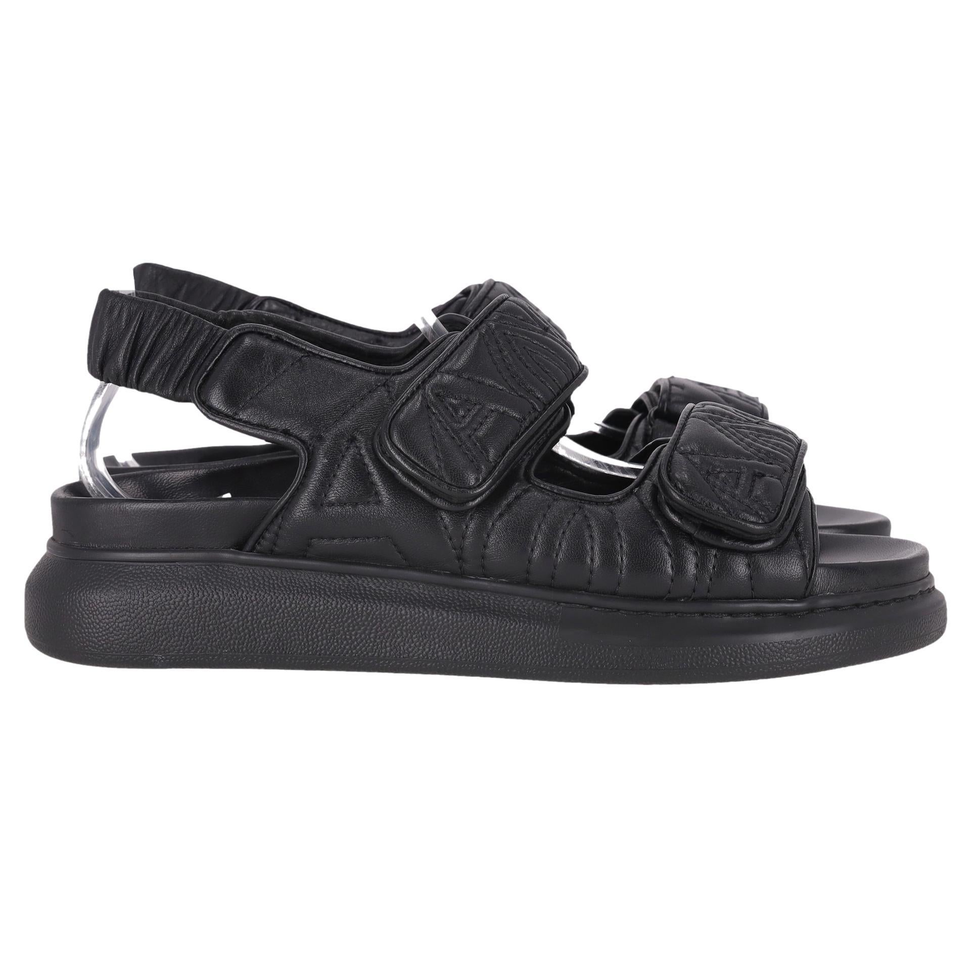 Alexander McQueen - Sandales à scratch en cuir Excellent état - En vente à London, GB