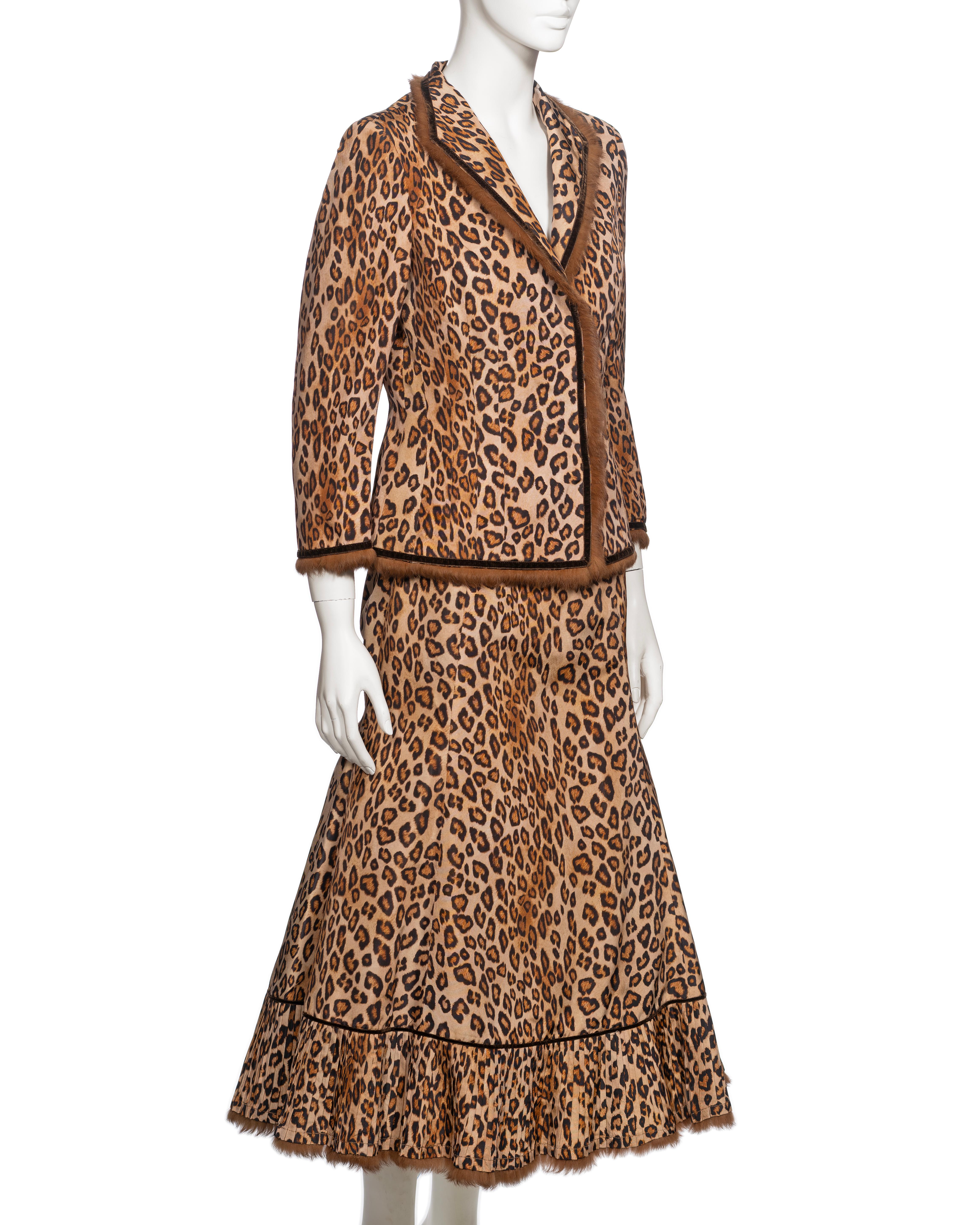 Alexander McQueen Leopard Print Silk and Fur Jacket and Skirt Suit, FW 2005 For Sale 2