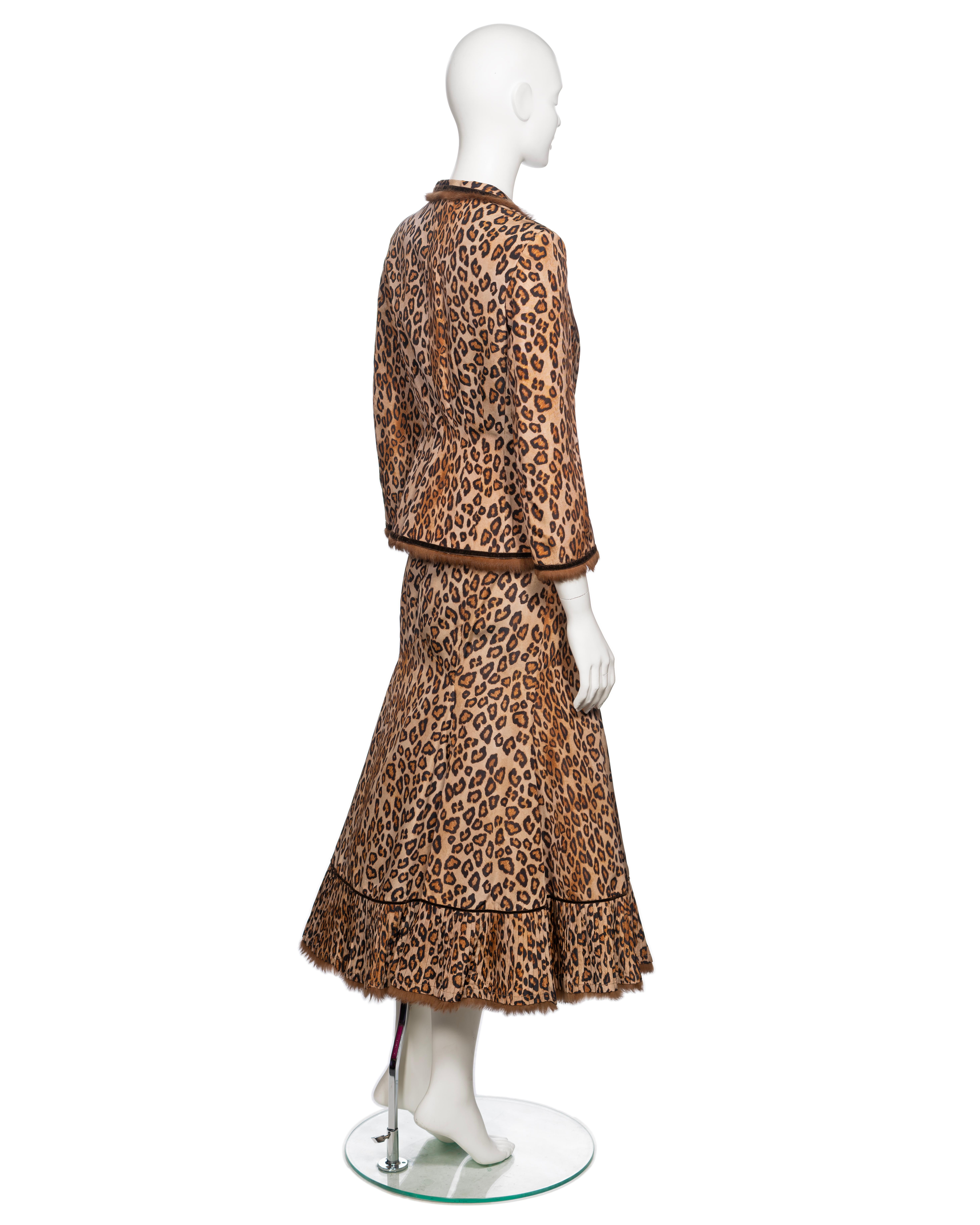 Alexander McQueen Leopard Print Silk and Fur Jacket and Skirt Suit, FW 2005 For Sale 3