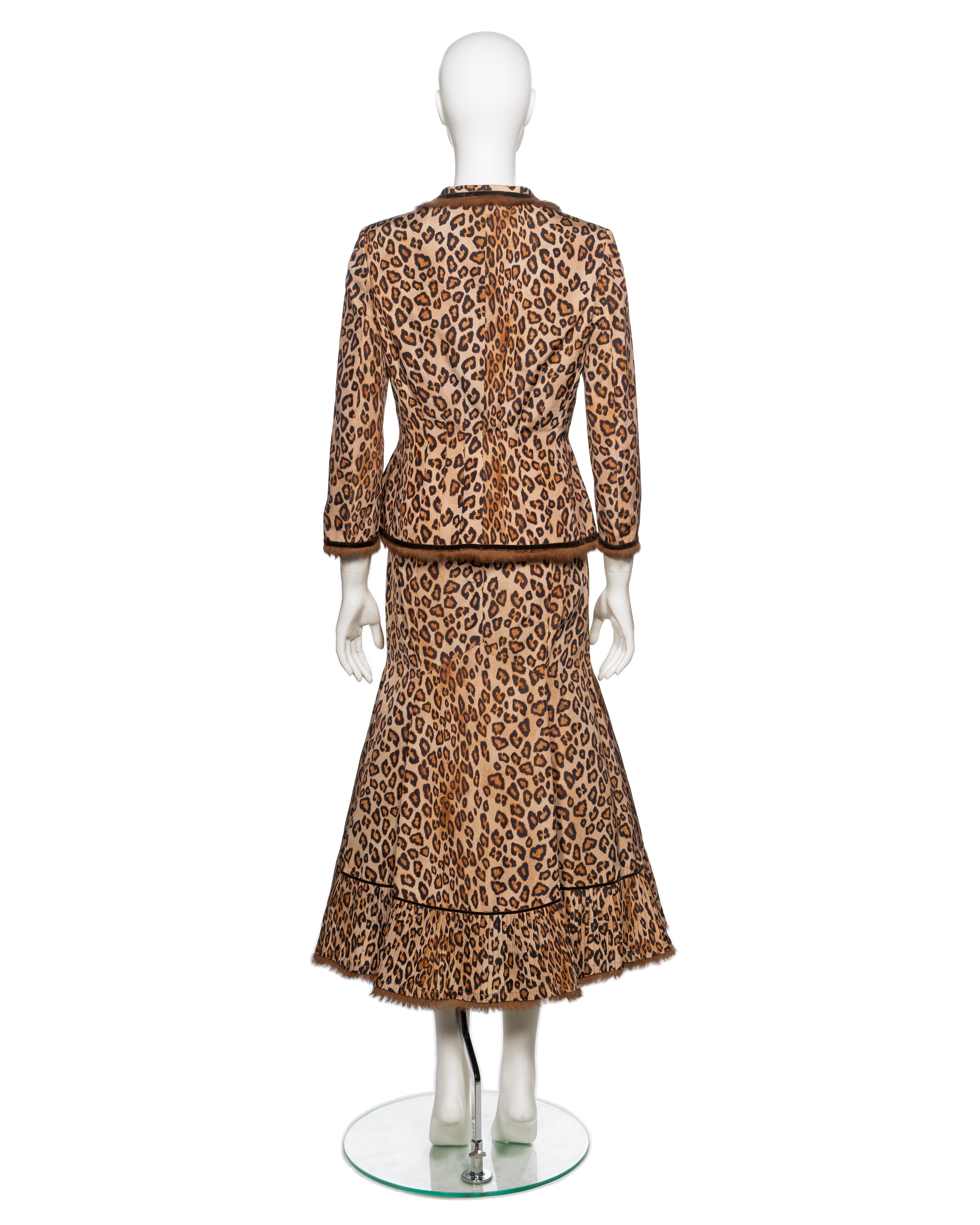 Alexander McQueen Leopard Print Silk and Fur Jacket and Skirt Suit, FW 2005 For Sale 4
