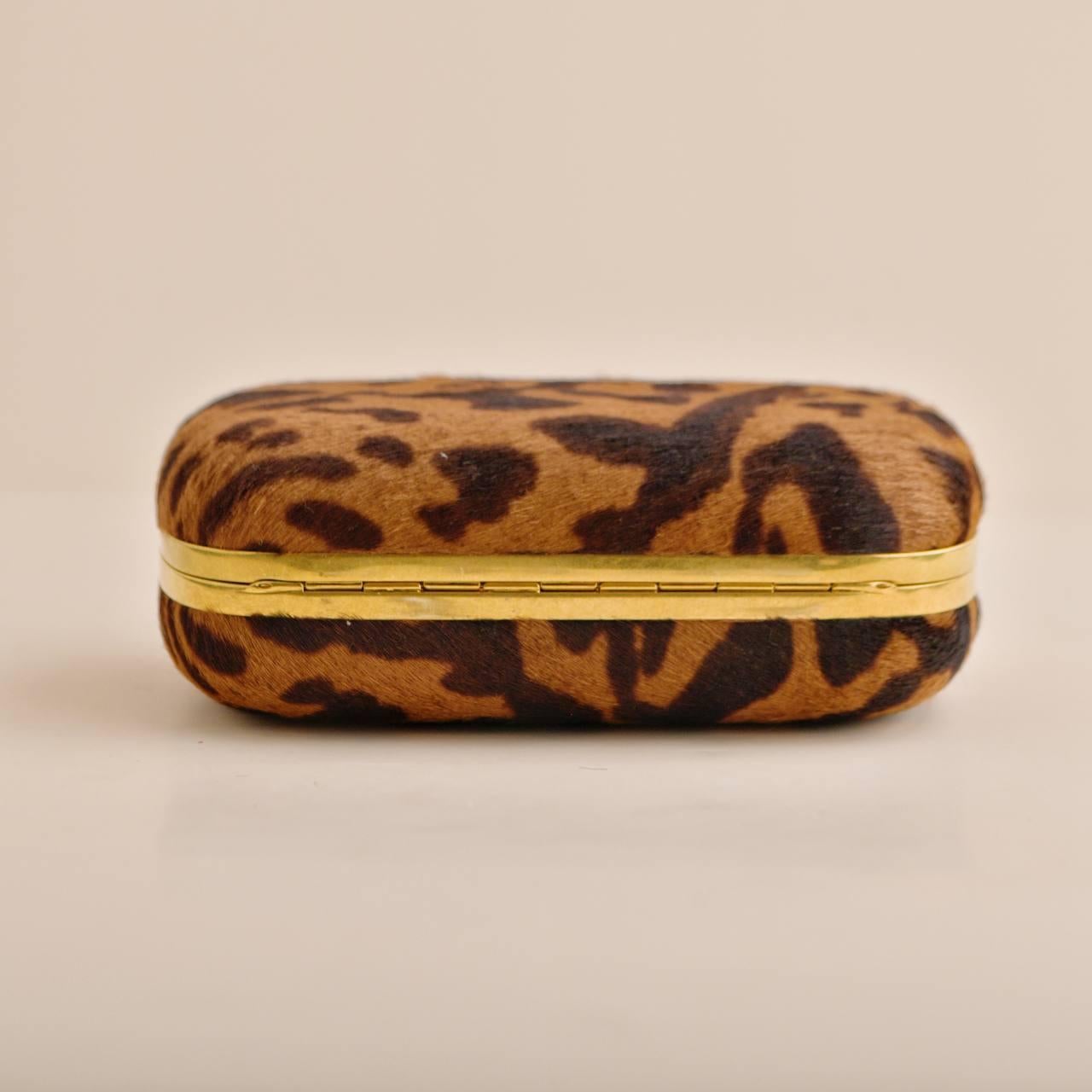 Marron Alexander McQueen - Pochette en forme de crâne imprimé léopard en vente