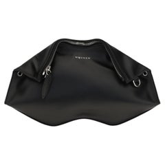 Alexander McQueen Manta Clutch — Black