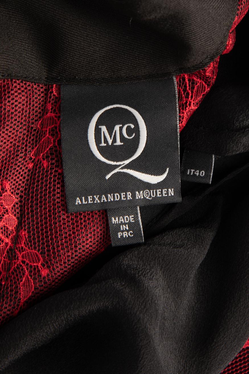 Alexander McQueen McQ by Alexander McQueen Red Floral Lace Top Size S In Good Condition In London, GB