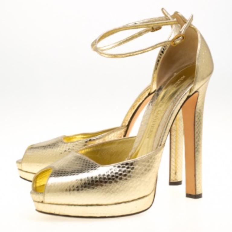 Alexander McQueen Sandales à plateforme en cuir embossé métallisé Taille 40 en vente 3