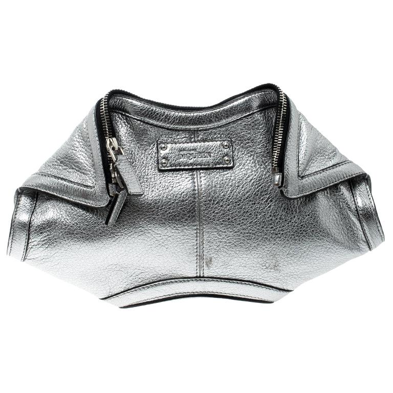 Alexander McQueen Metallic Silver Leather Small De Manta Clutch