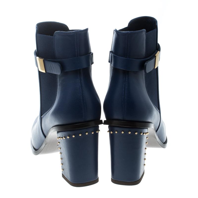 Alexander McQueen Midnight Blue Leather Studded Heel Ankle Boots Size 39 In New Condition In Dubai, Al Qouz 2