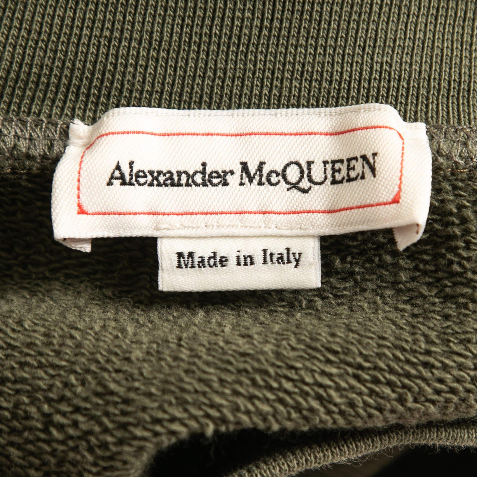 Alexander McQueen Military Green Logo Print Cotton Jogger Sweatshirt Set M/S In Excellent Condition For Sale In Dubai, Al Qouz 2
