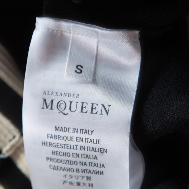 Women's Alexander McQueen Monochrome Knit Ruffle Detail Top and Mini Skirt Set S/M