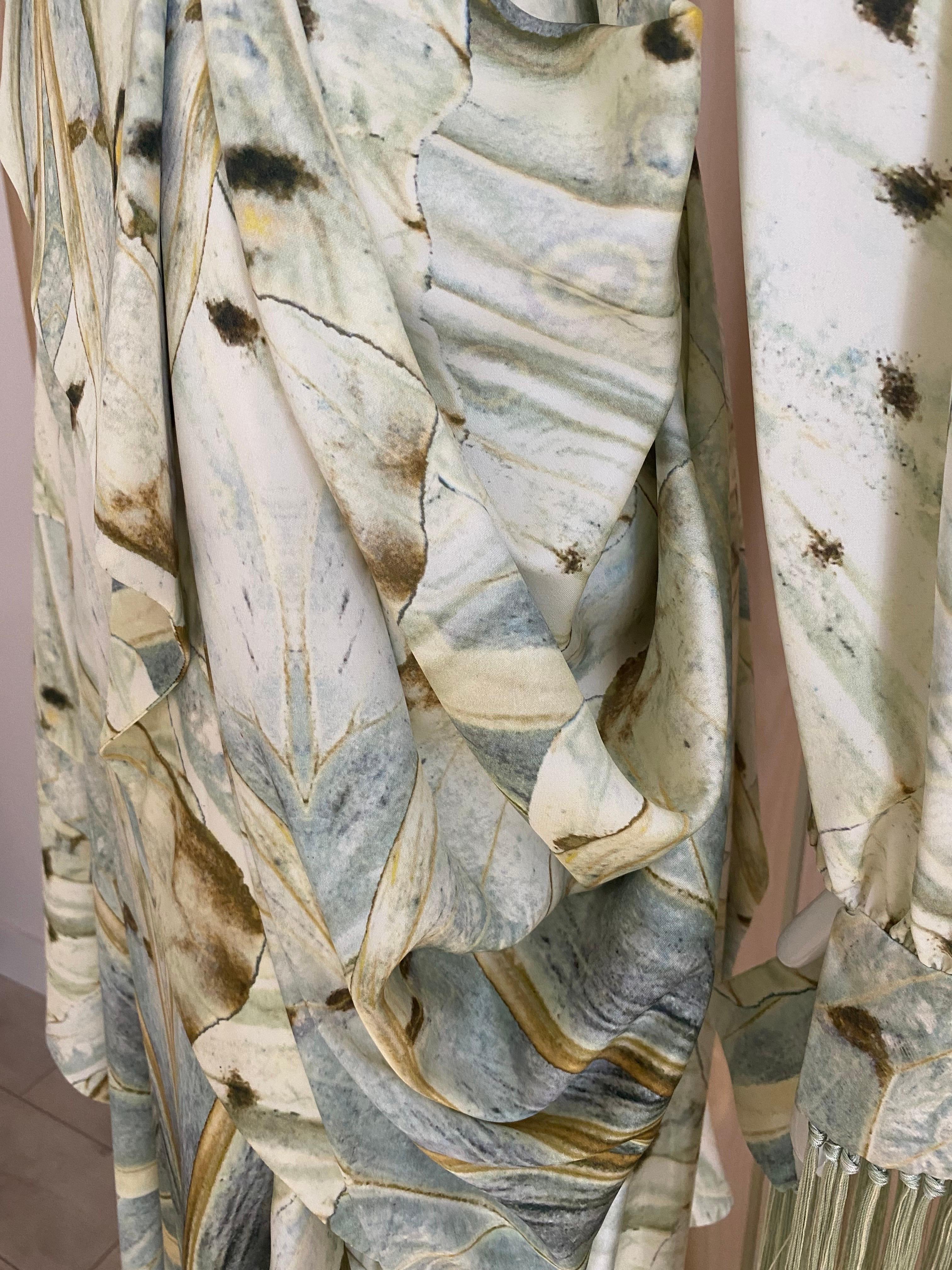 Alexander McQueen, robe imprimée multicolore, automne 2018 en vente 6
