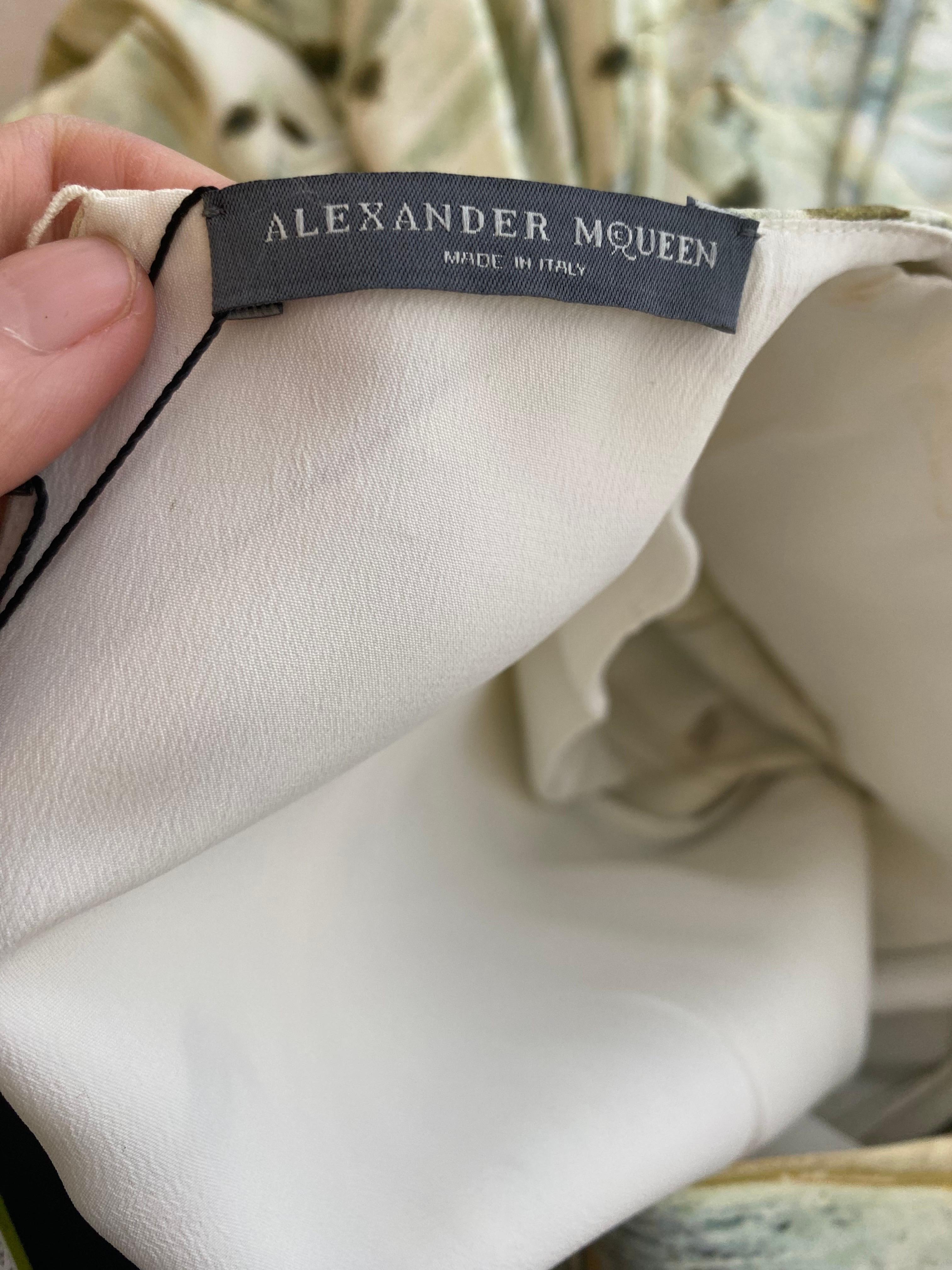 Alexander McQueen, robe imprimée multicolore, automne 2018 en vente 7