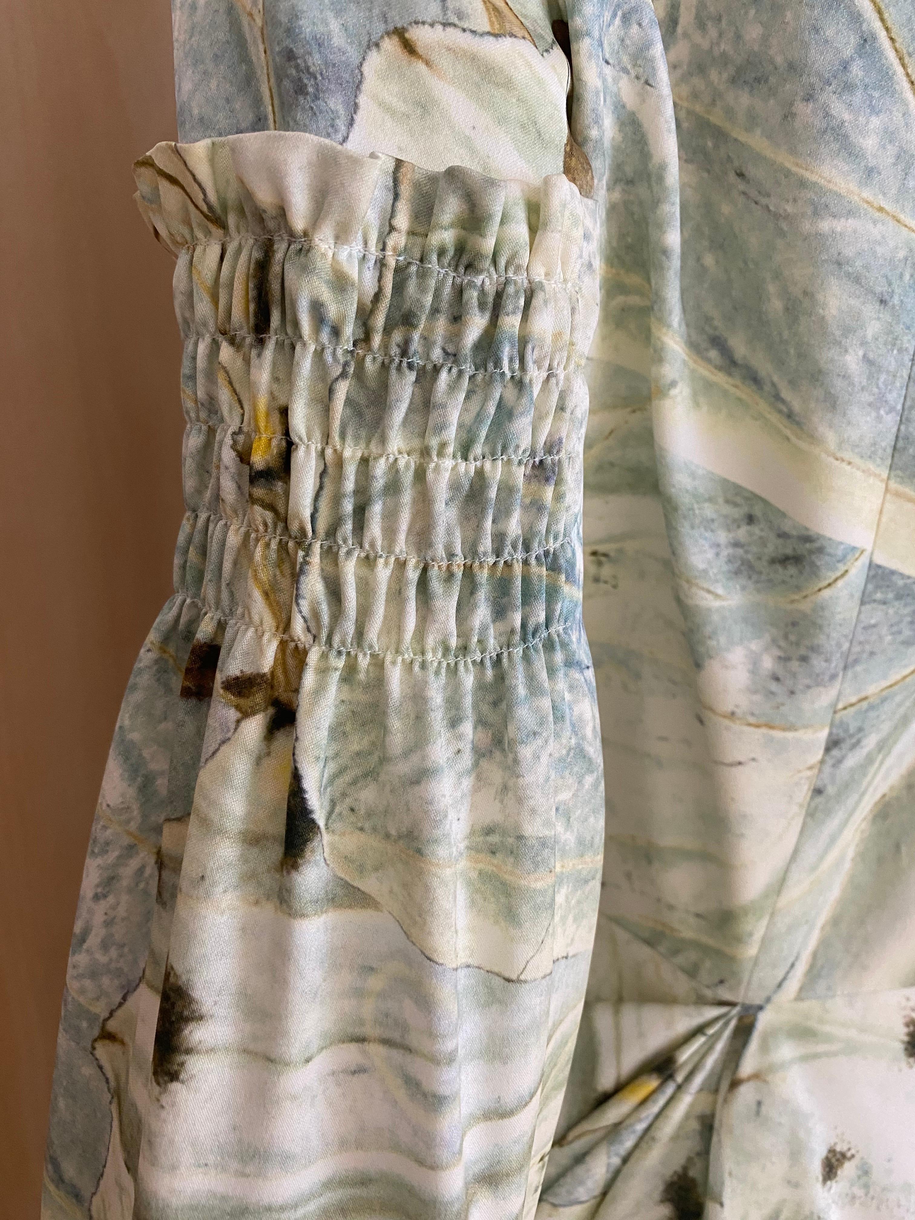 Alexander McQueen, robe imprimée multicolore, automne 2018 en vente 4
